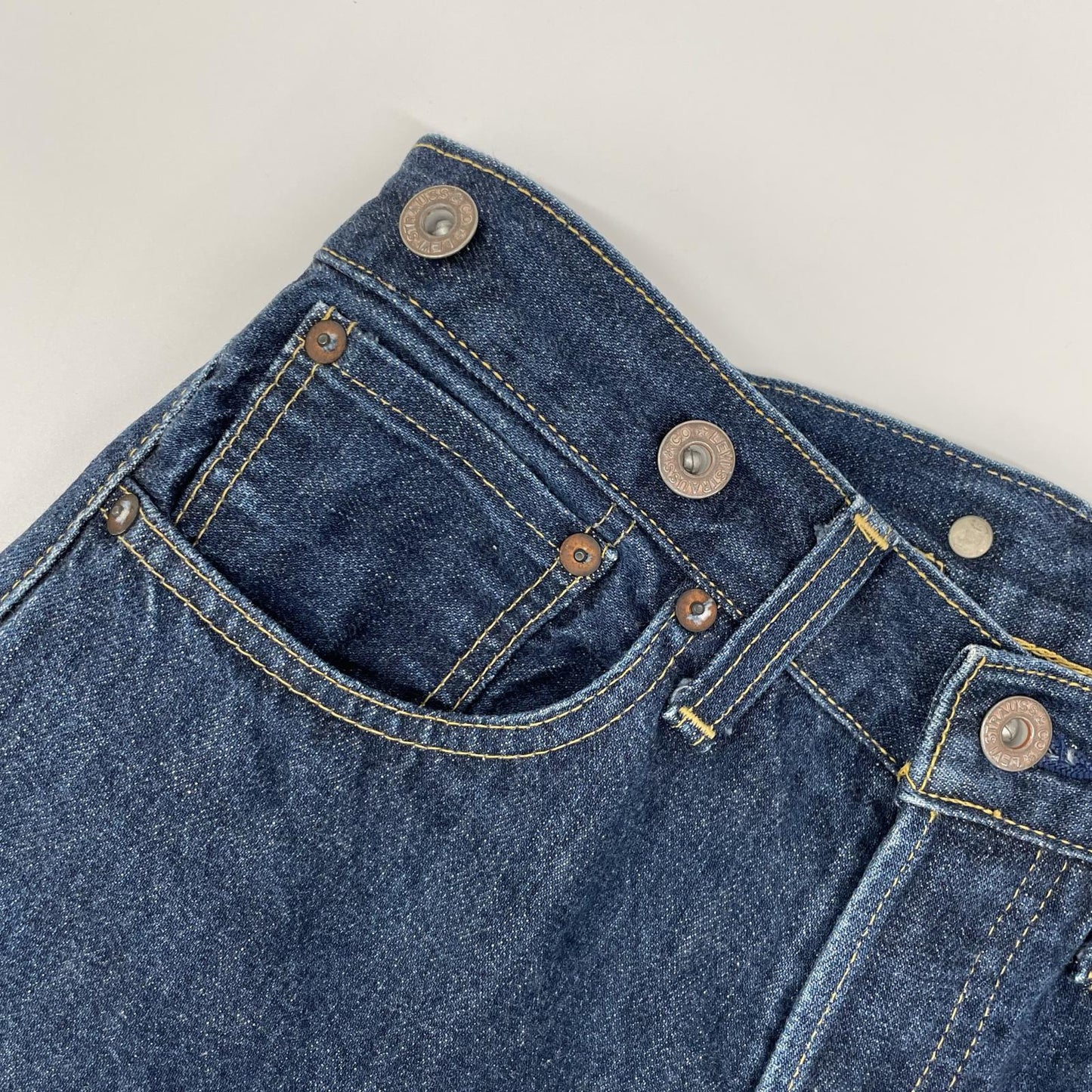 LEVI'S リーバイス 90's インディゴ 日本製 サスペンダーボタン シンチバック S702XX ボタンフライ デニムパンツ ボトムス