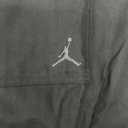 NIKE ナイキ FV7446-010 ブラック ジョーダン エッセンシャルメンズボタンダウンシャツ トップス