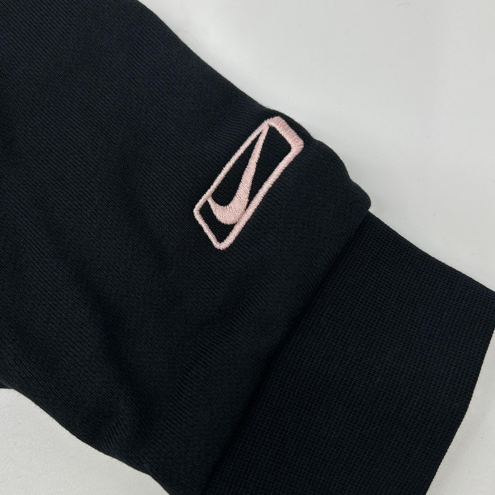 NIKE ナイキ ブラック×ピンク オーバーサイズ クルーネック スウェットシャツ トップス