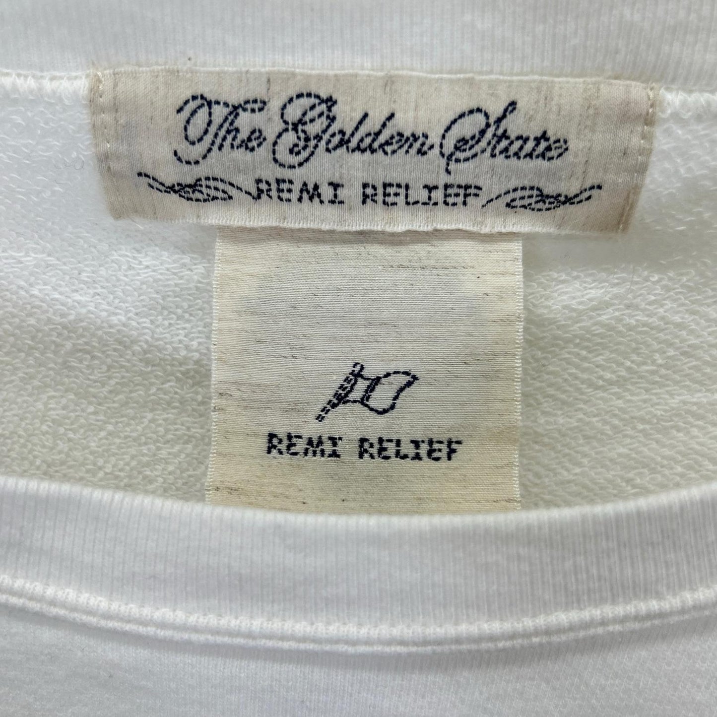 REMI RELIEF レミレリーフ ホワイト クルーネック サイドスリット スウェットプルオーバー トップス