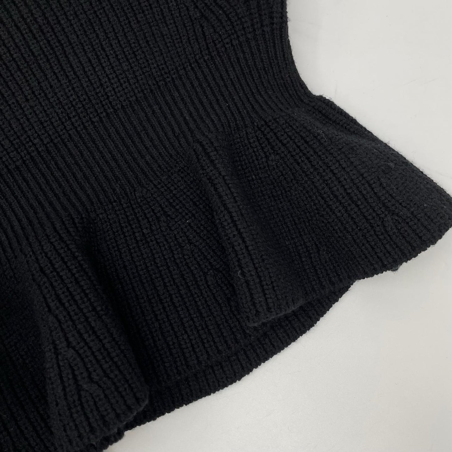 Chloe クロエ ブラック ウール100 ペプラムクルーネックニット トップス