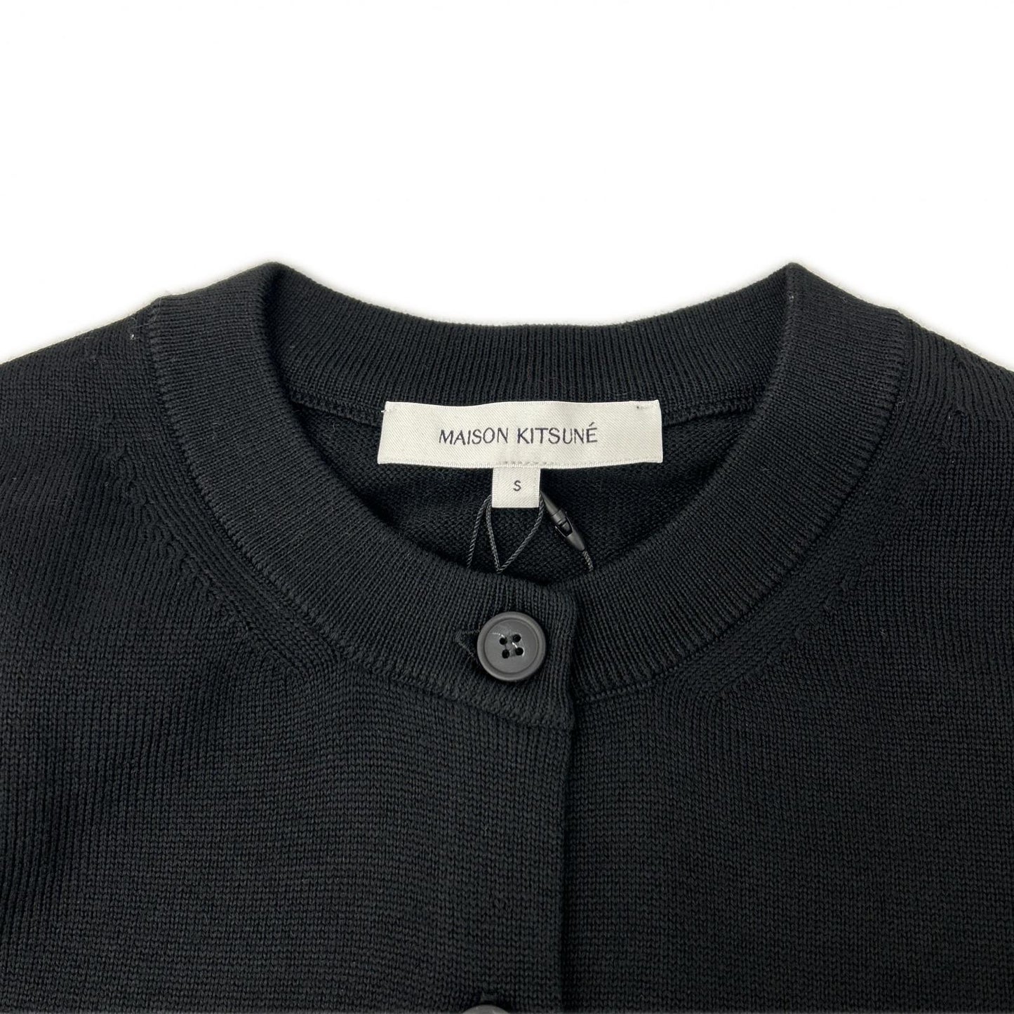 MAISON KITSUNE メゾンキツネ MW00508KT1036 24AW ブラック ウール100 フォックスヘッド刺繍パッチニットカーディガン トップス