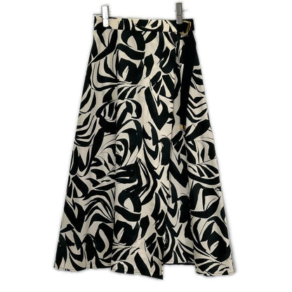 ANAYI アナイ 25年製 White×Black Belted All-Over-Print Flared Skirt