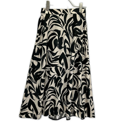 ANAYI アナイ 25年製 White×Black Belted All-Over-Print Flared Skirt