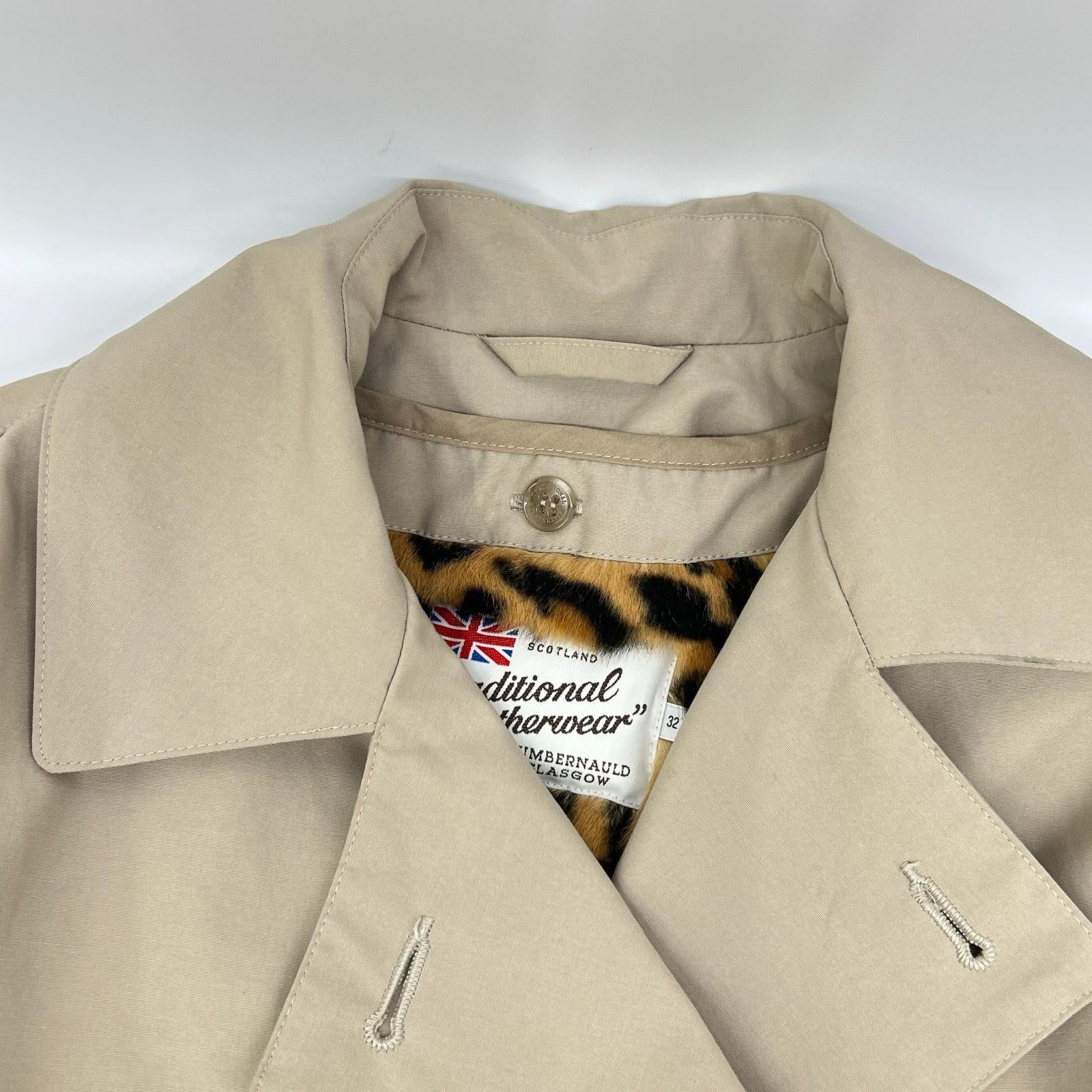 TRADITIONAL WEATHERWEAR トラディショナルウェザーウェア カーキベージュ レオパード柄 金ボタン バックスリット トレンチコート コート