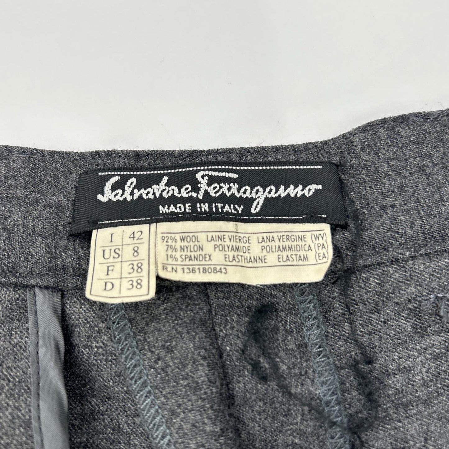 SalvatoreFerragamo サルバトーレフェラガモ チャコール ウールジャケット・ツータックパンツ セットアップ スーツ セットアップ