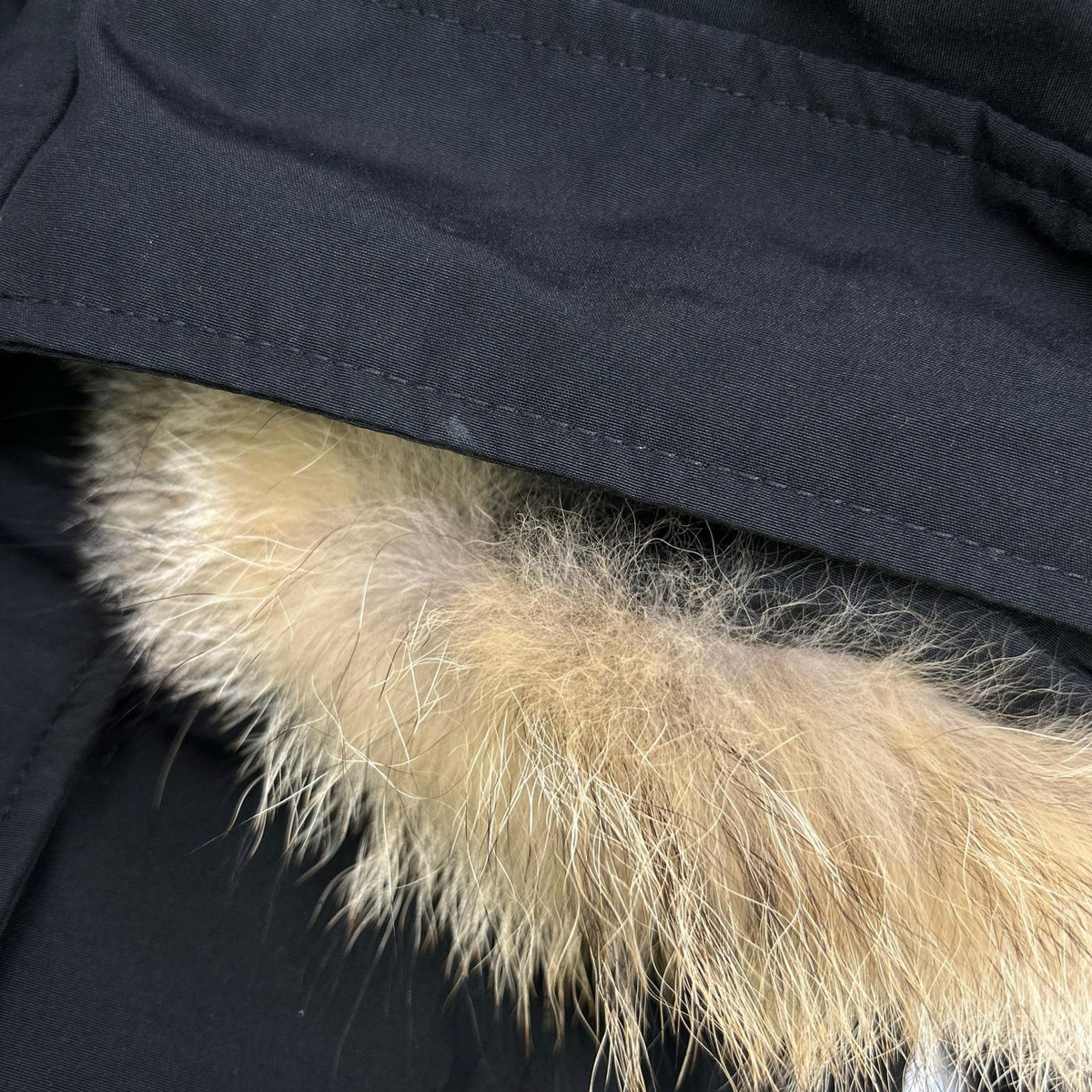 CANADA GOOSE カナダグース 2302JL ブラック マッケンジー ファー付き ダウンコート コート