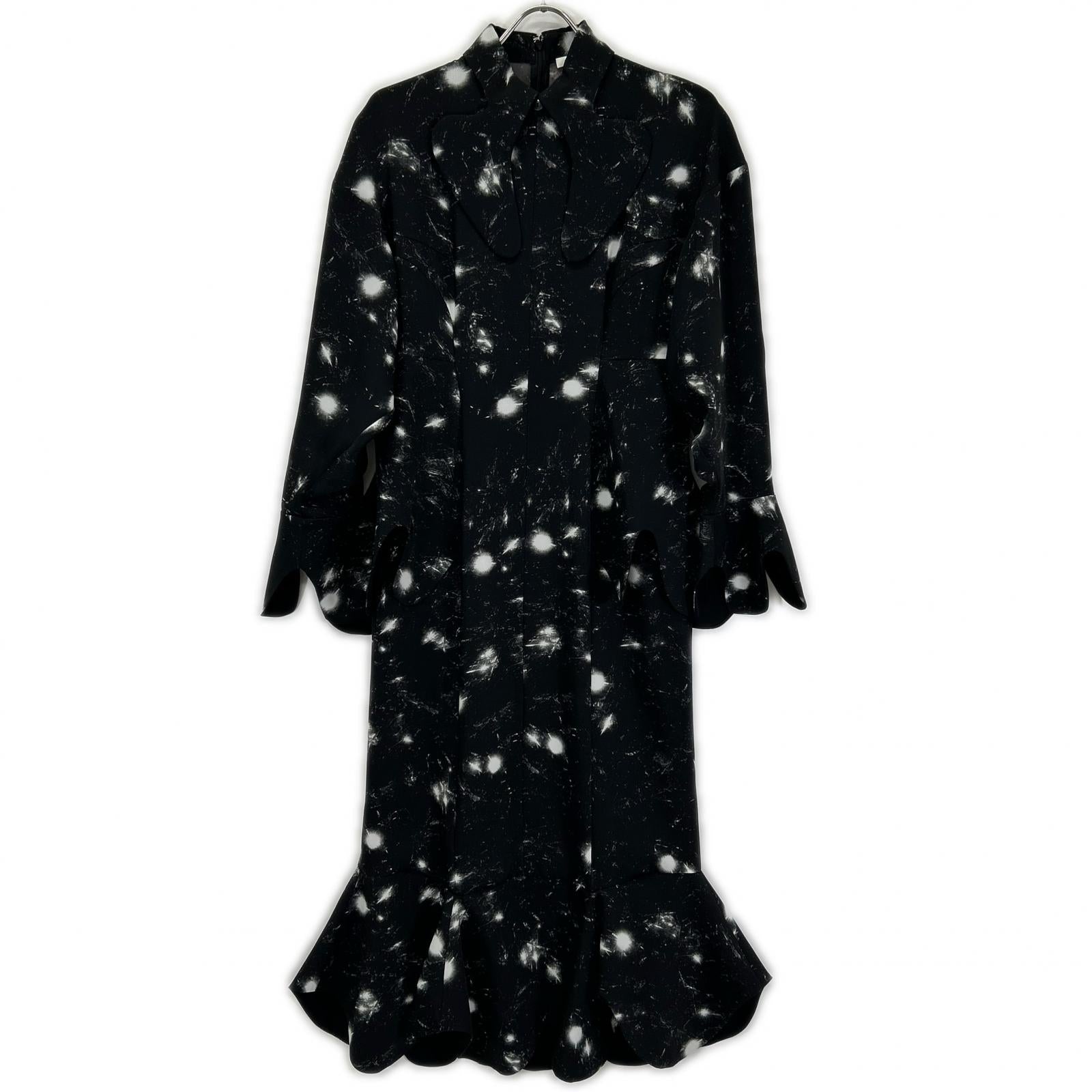 ENFOLD エンフォルド 24SS 300HS133-0560 ブラック ポリエステル ガラス転写 Broken glasses DRIP-COLLAR DRESS ワンピース