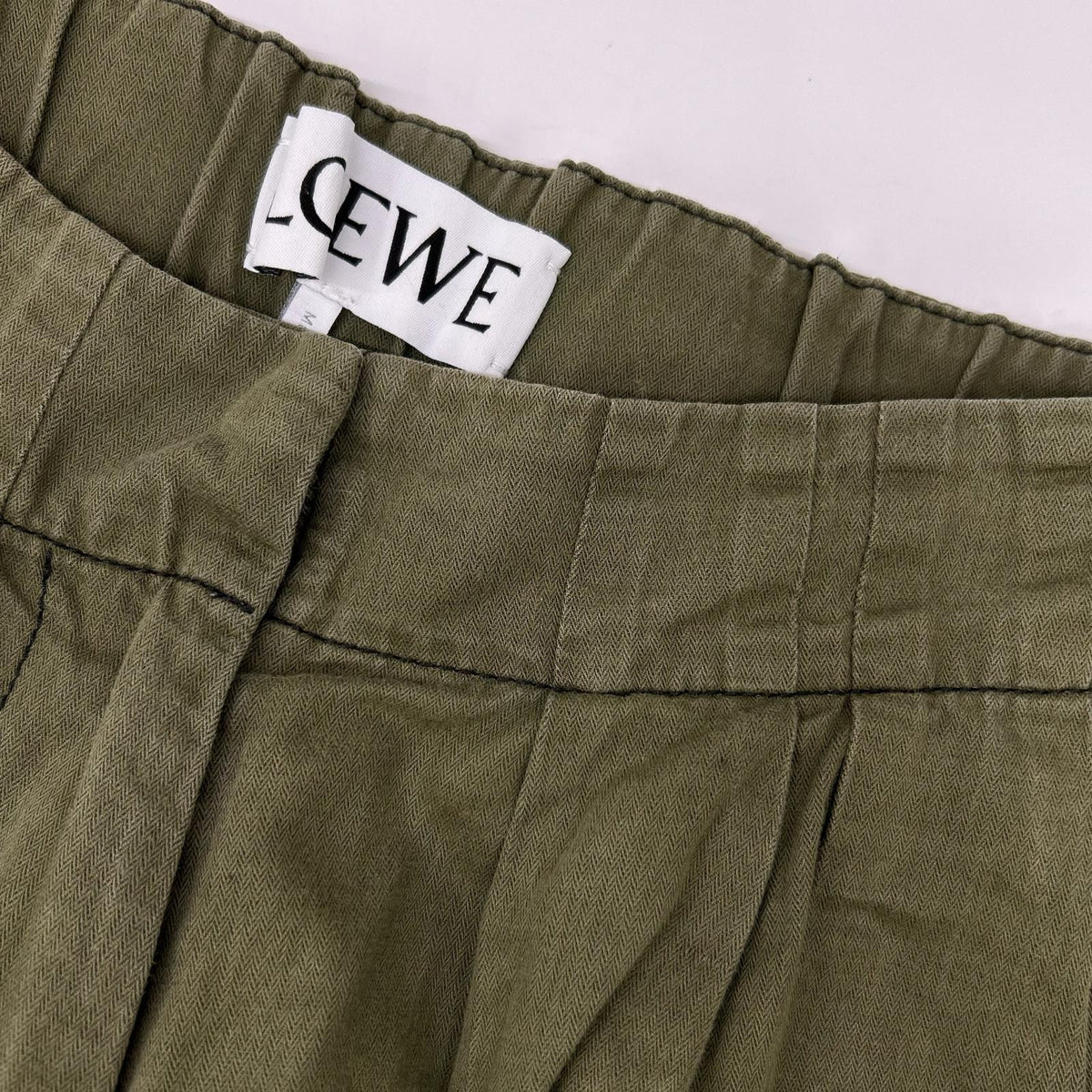 LOEWE S359331XCS Khaki Linen Blend Reborn Motif Cropped Pants Bottoms