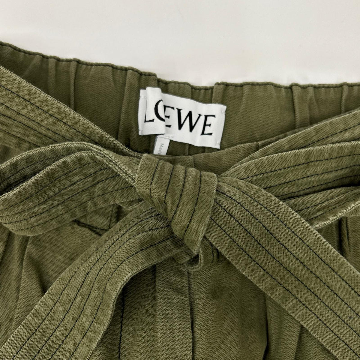 LOEWE S359331XCS Khaki Linen Blend Reborn Motif Cropped Pants Bottoms