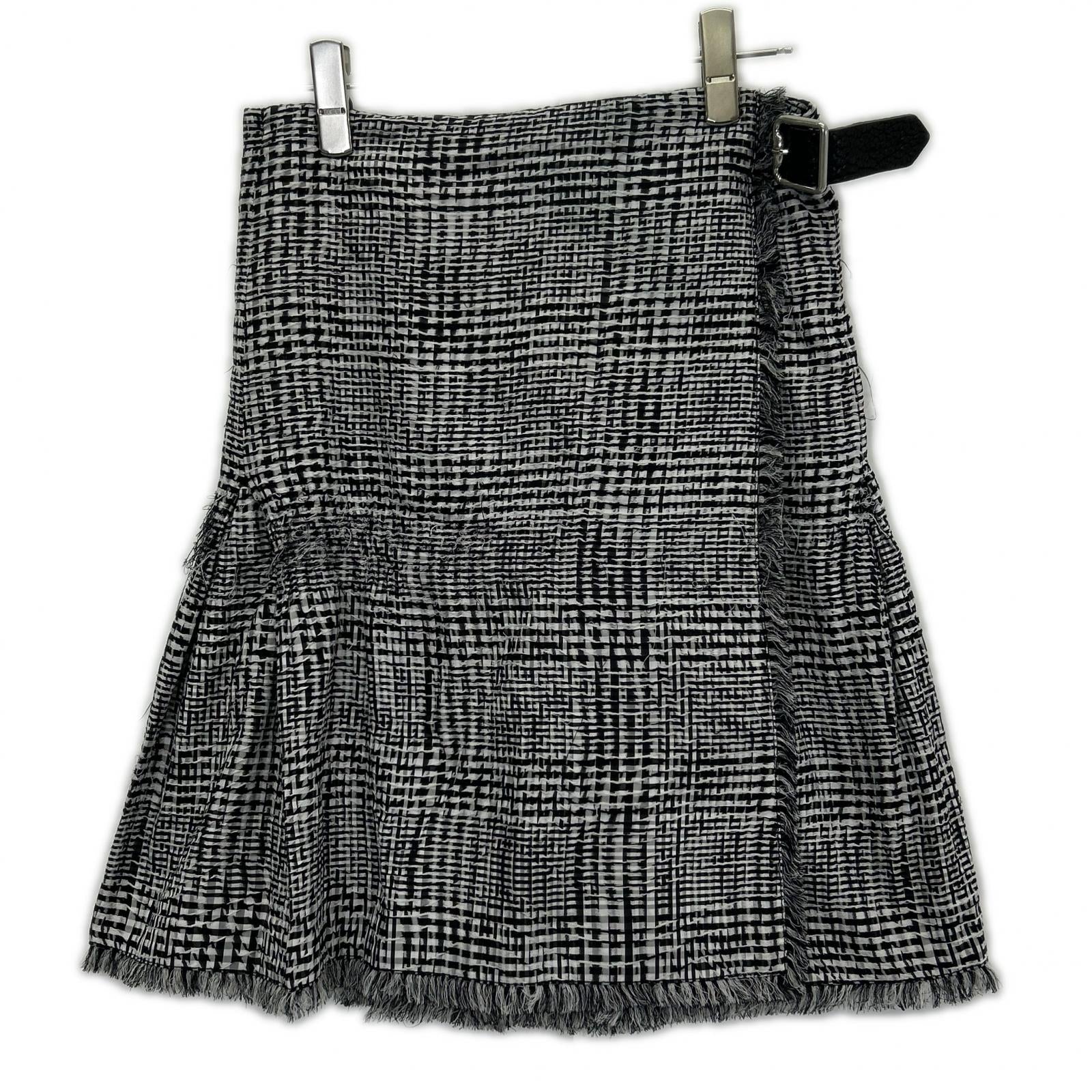 BURBERRY バーバリー 8083009 ブラック×ホワイト ポリエステル ハウンドトゥース ベルテッドショートラップスカート スカート