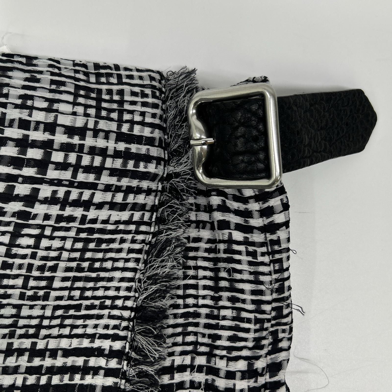 BURBERRY バーバリー 8083009 ブラック×ホワイト ポリエステル ハウンドトゥース ベルテッドショートラップスカート スカート