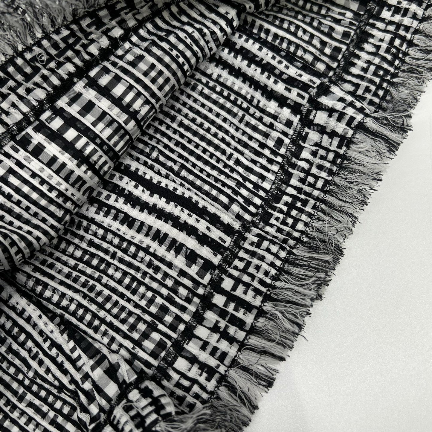 BURBERRY バーバリー 8083009 ブラック×ホワイト ポリエステル ハウンドトゥース ベルテッドショートラップスカート スカート