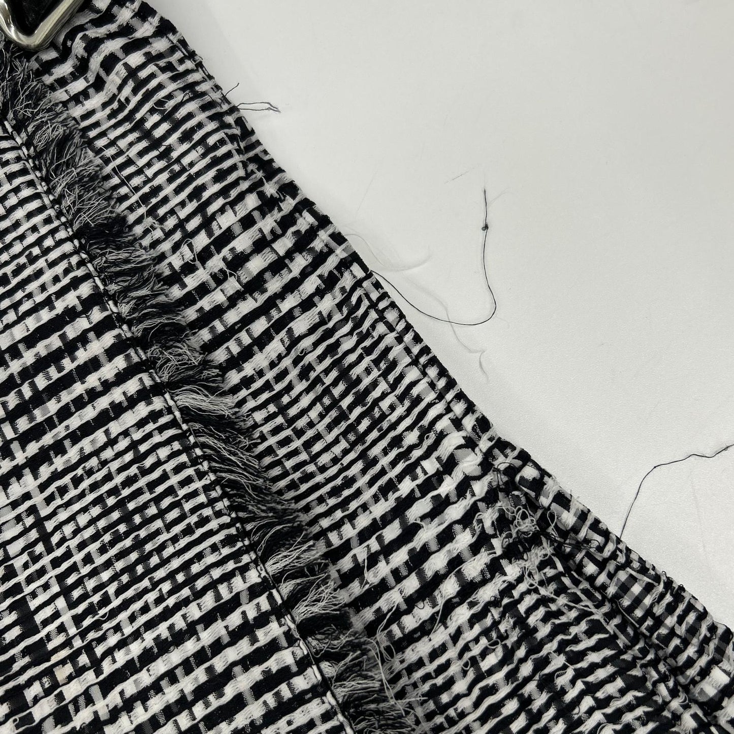 BURBERRY バーバリー 8083009 ブラック×ホワイト ポリエステル ハウンドトゥース ベルテッドショートラップスカート スカート
