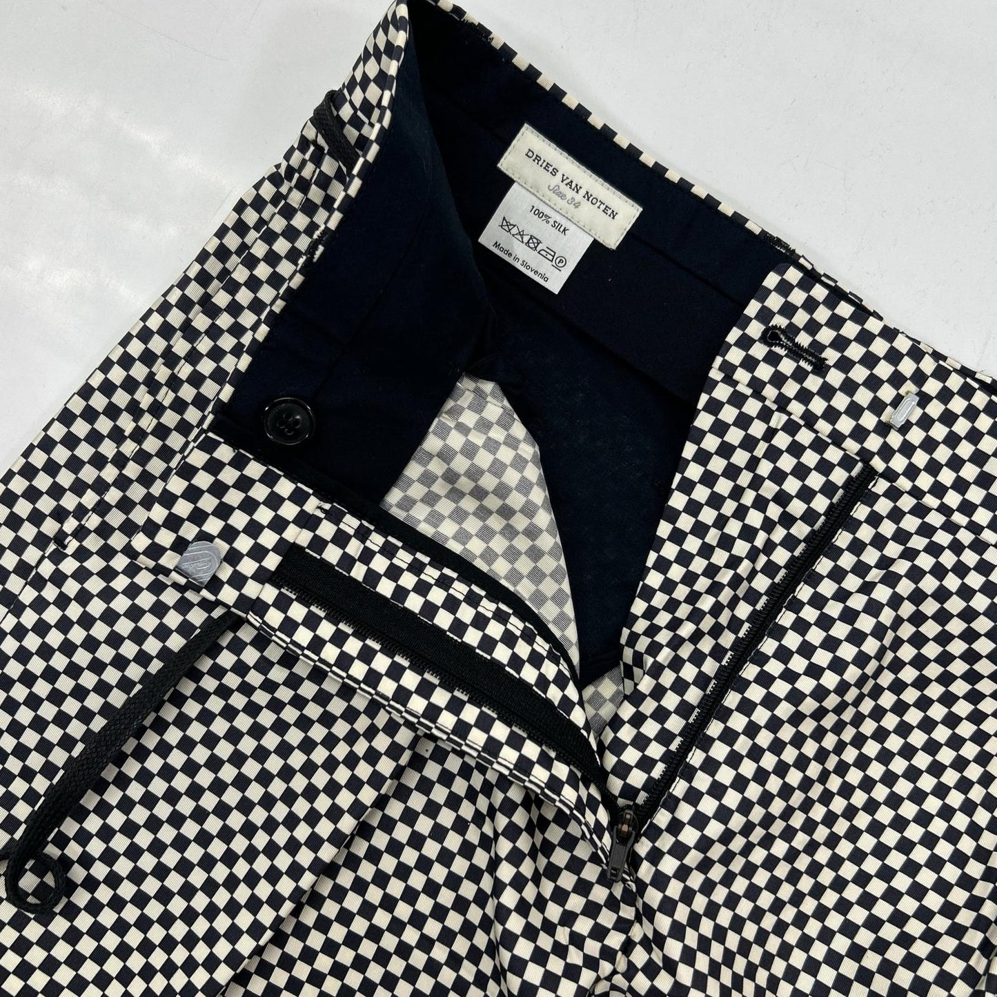DRIES VAN NOTEN ドリスヴァンノッテン ブラック×ホワイト チェッカーフラッグ シルクショートパンツ ボトムス