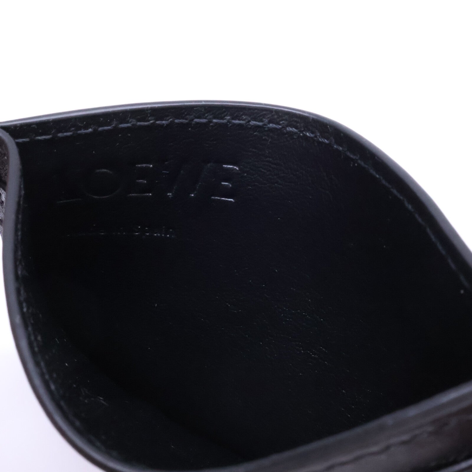 LOEWE ロエベ 【新品同様】CLE0322X01 0010946846 シャイニーナパカーフ エンボスロゴ カードケース