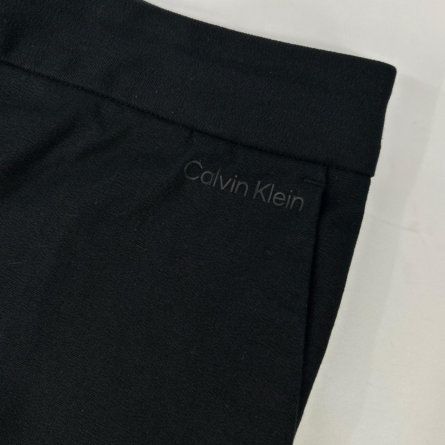 CalvinKlein カルバンクライン ブラック センタープレス シガレットパンツ ボトムス