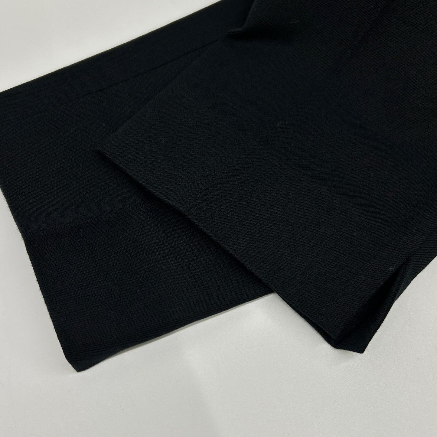 CalvinKlein カルバンクライン ブラック センタープレス シガレットパンツ ボトムス