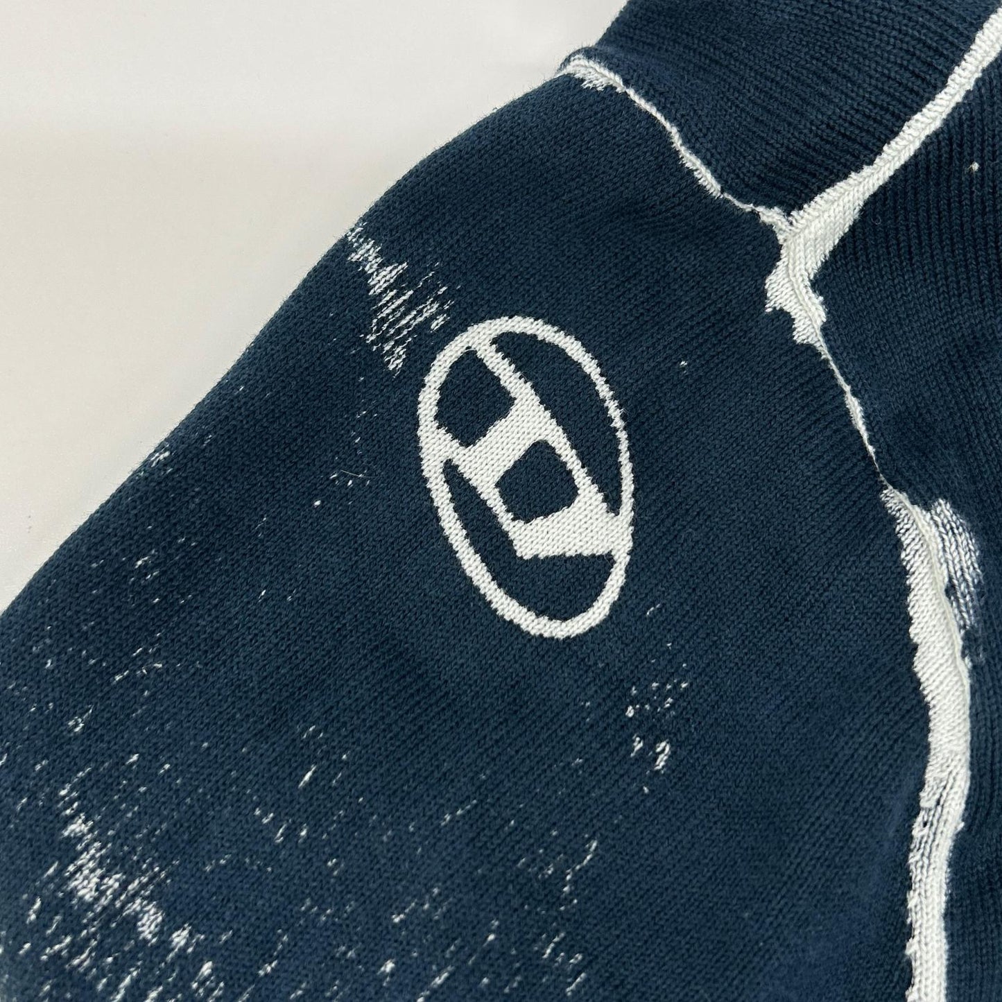 DIESEL ディーゼル A11187 24SS ブルー K-LARENCE-B ブリーチ加工クルーネックニット トップス