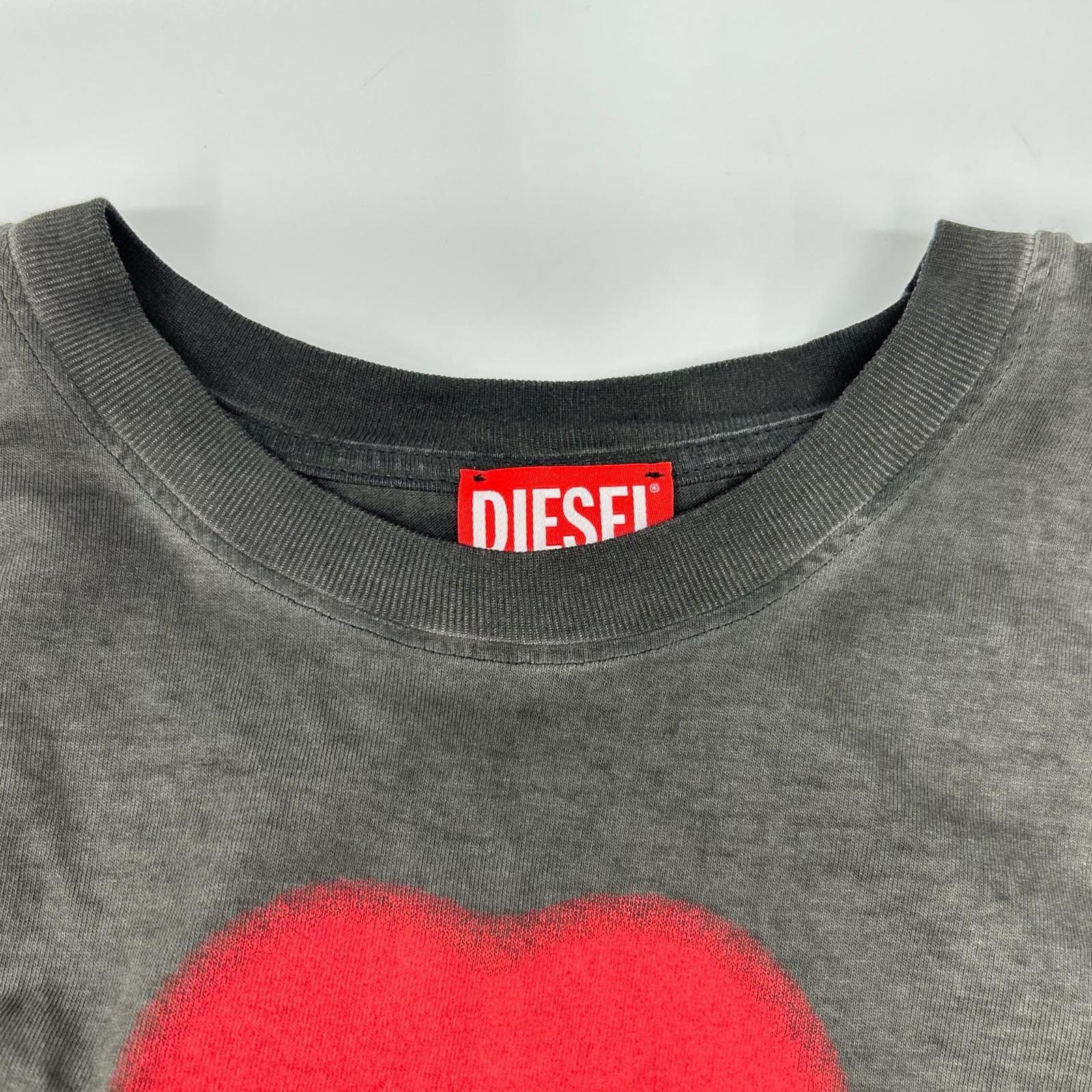 DIESEL ディーゼル グレー T-BUXT-N4 ハートプリントTシャツ トップス