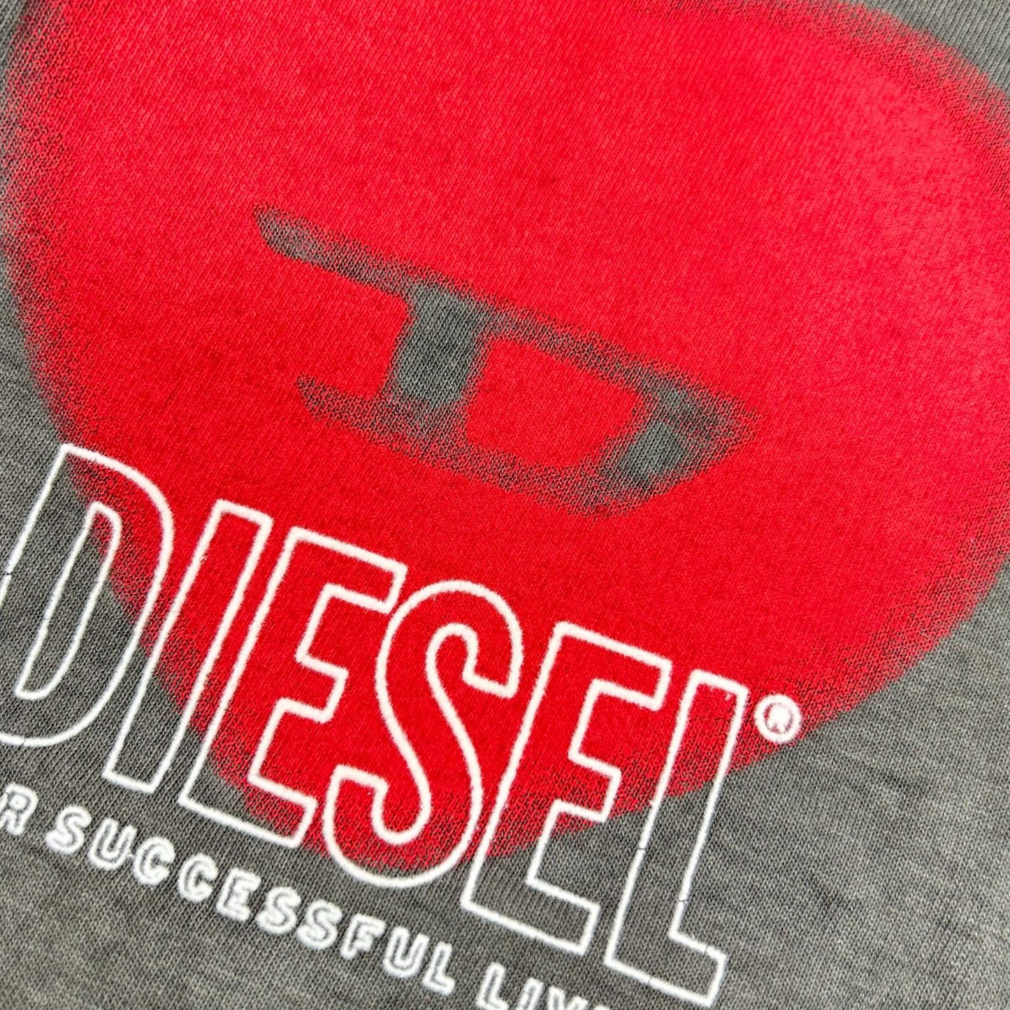 DIESEL ディーゼル グレー T-BUXT-N4 ハートプリントTシャツ トップス