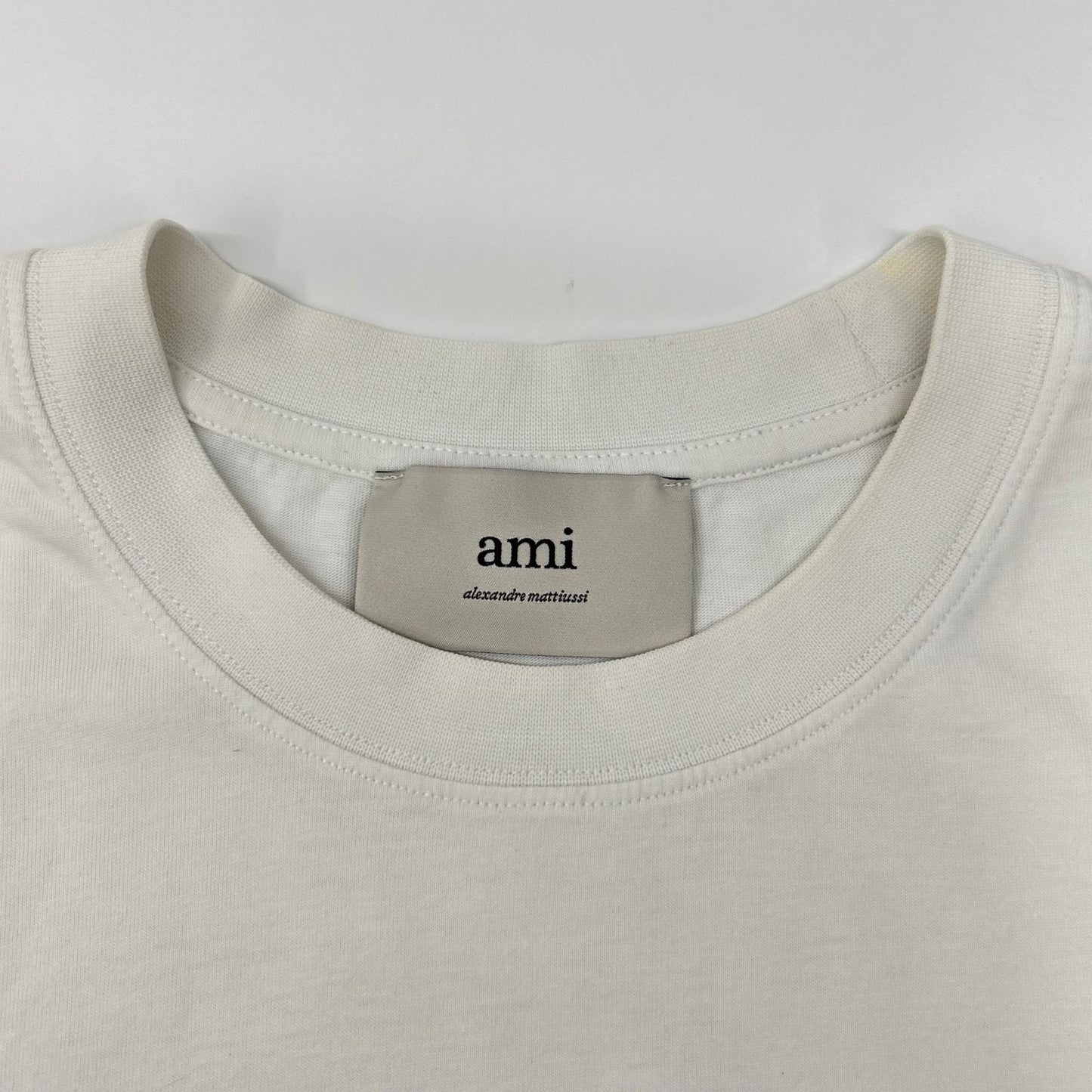 AMI PARIS アミパリス BFUTS035.724 ホワイト Ami de Coeur Tシャツ トップス