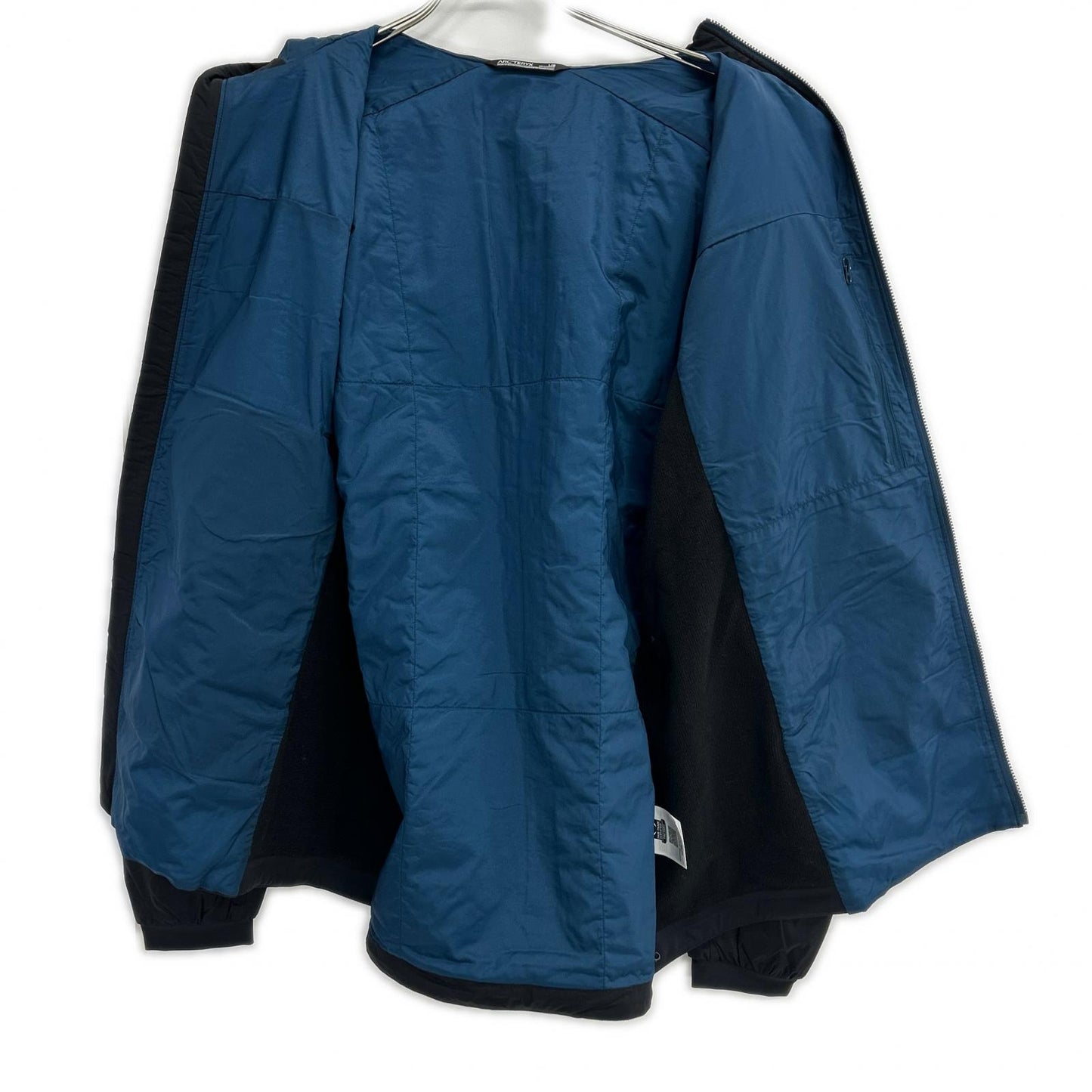 ARC'TERYX アークテリクス 25FW X000009556 Lodestar ブラック×ブルー ATOM GOODY/アトムフーディ ジャケット