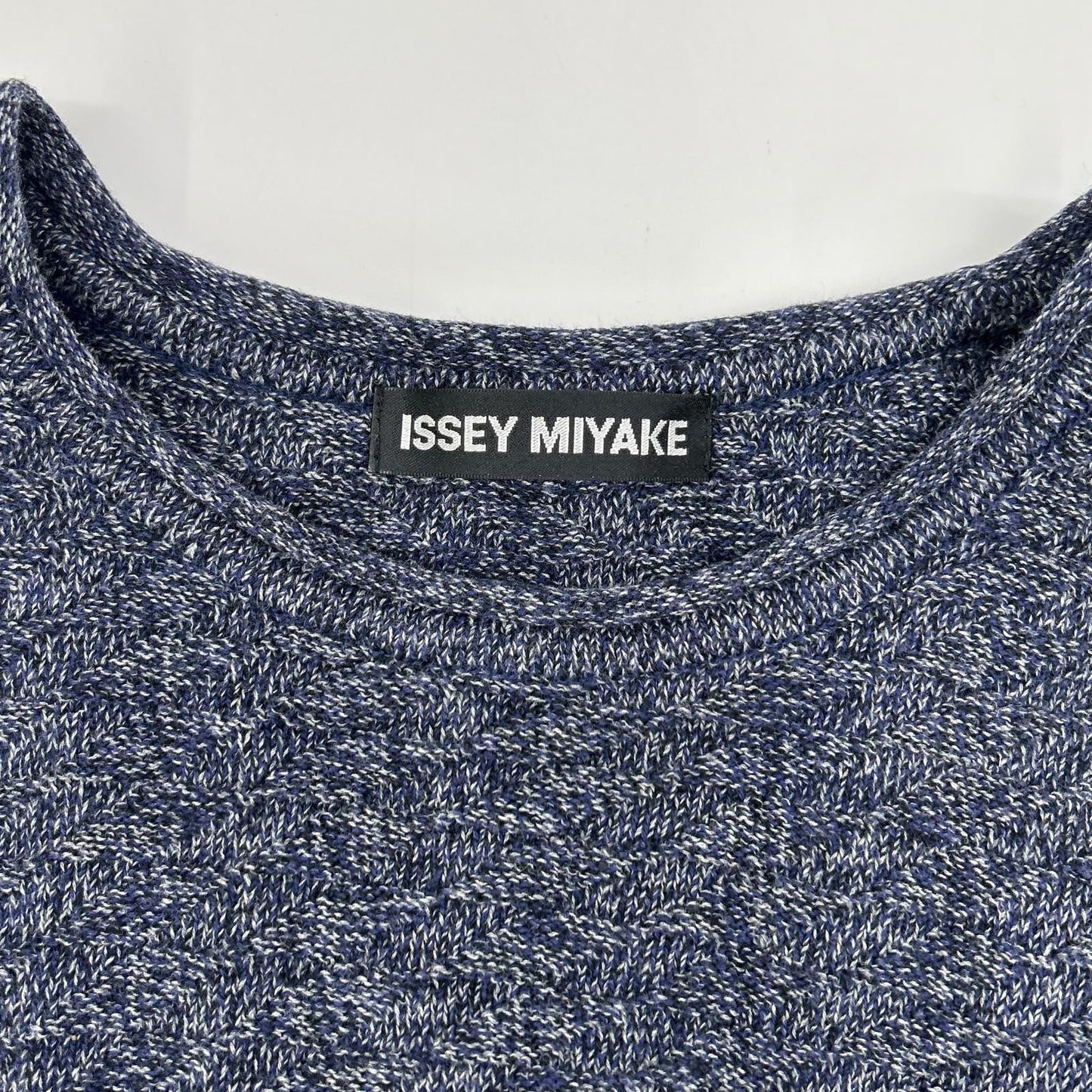ISSEY MIYAKE MEN イッセイミヤケメン ME11KN0115 ブルー コットン100 クルーネックニット トップス