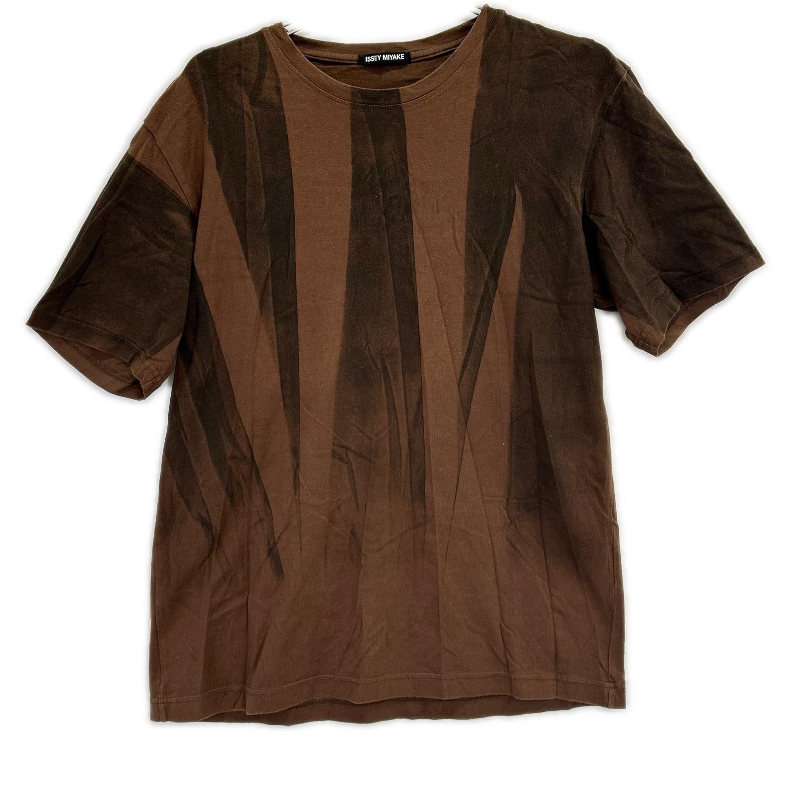 ISSEY MIYAKE MEN イッセイミヤケメン ME03JK431 ブラウン グラフィックプリントTシャツ トップス