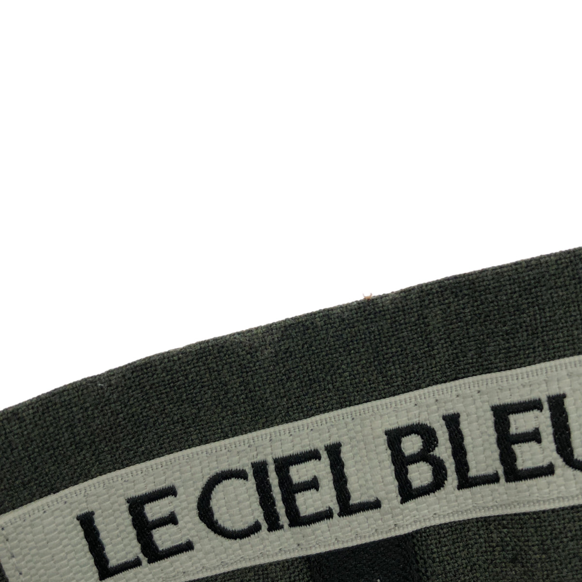 LE CIEL BLEU ルシェルブルー 25SS カーキ スリットシアーデザイン スリムフレアパンツ ボトムス
