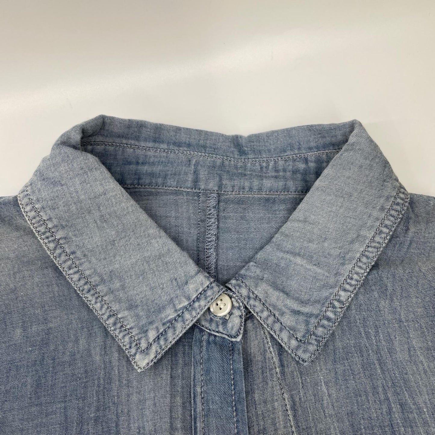 Boutique Ordinary ブティックオーディナリー サックスブルー ドロップシルエット ロゴプリント シアーコットンシャツ トップス