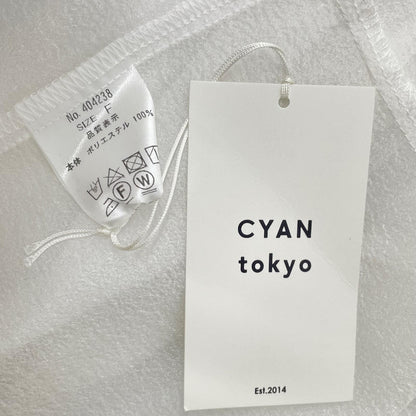 CYAN TOKYO シアントーキョー ホワイト ソフトオーガンジーロングスリーブシャツフーディ トップス