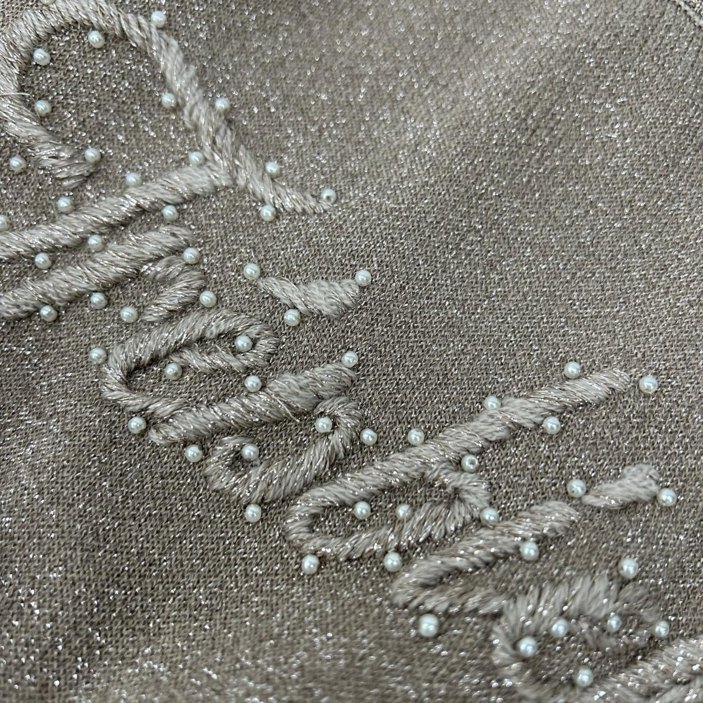 GRACE CONTINENTAL グレースコンチネンタル 0121443208 ベージュ アクリルウール 刺繍デザイン ラメニットトップ トップス