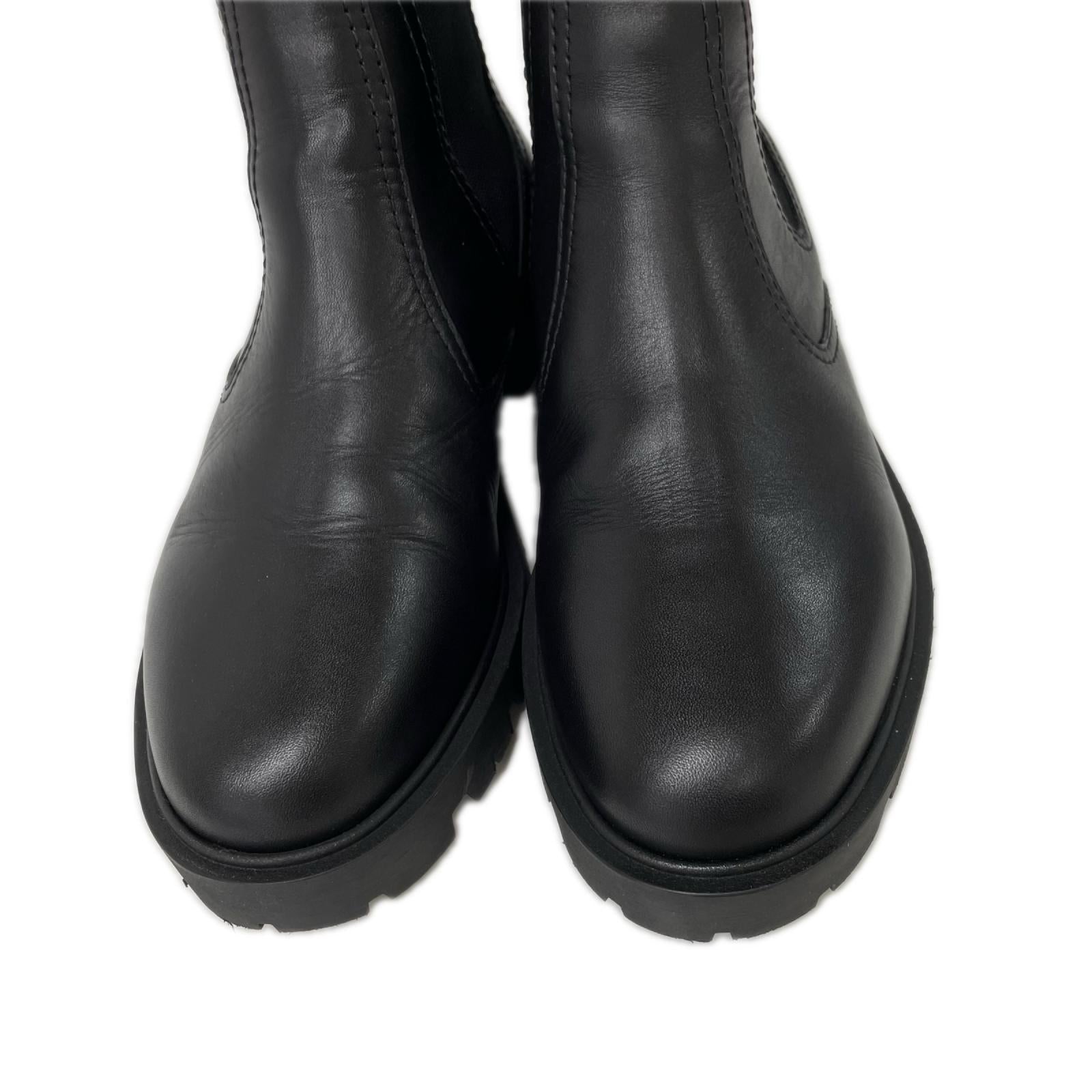 CELINE セリーヌ 【美品】25AW 344323579C.38NO CELINE マーガレット チェルシーブーツ / シャイニーブル シューズ