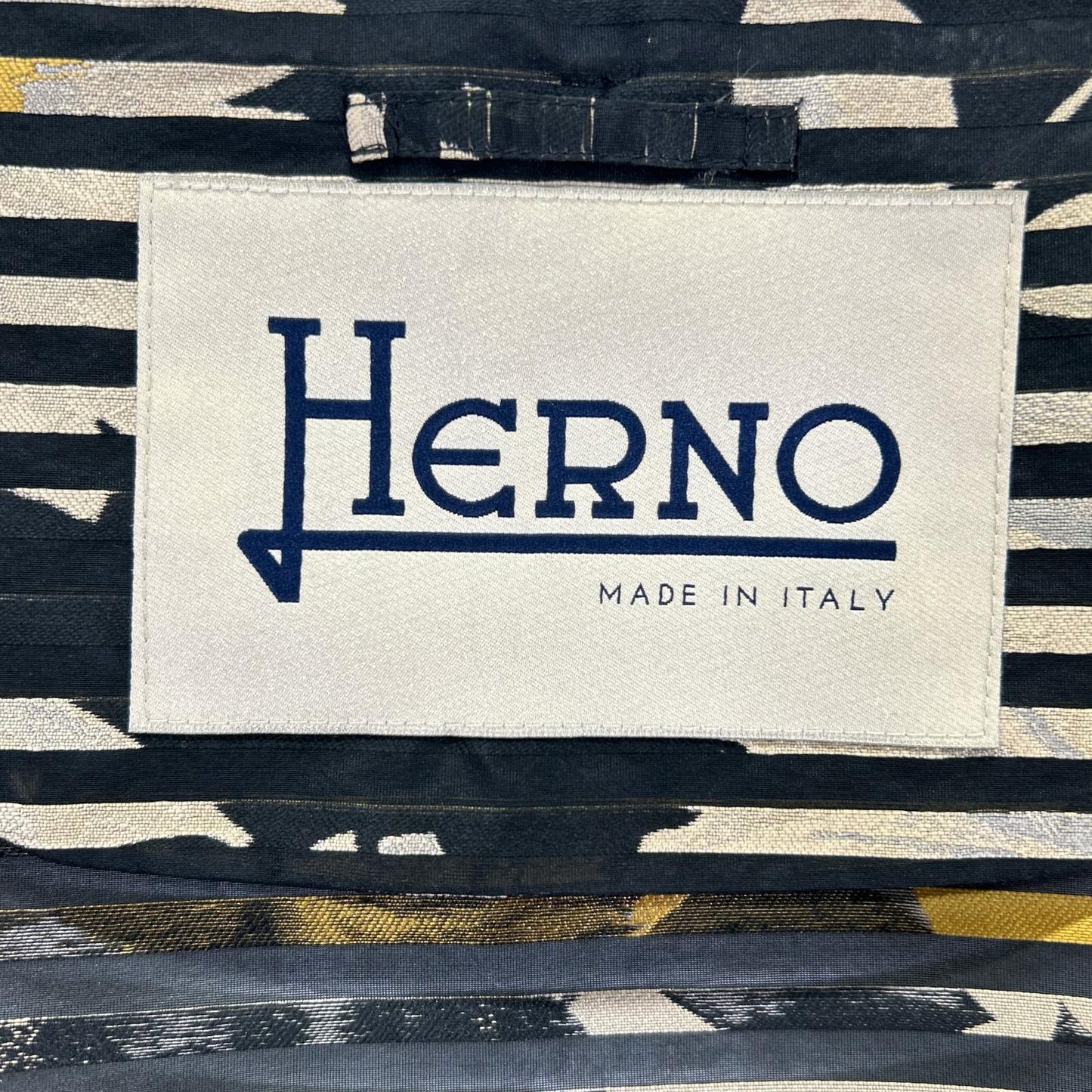 HERNO ヘルノ CA0299D 12228J ブラック フラワージャガード シアーノーカラーコート コート