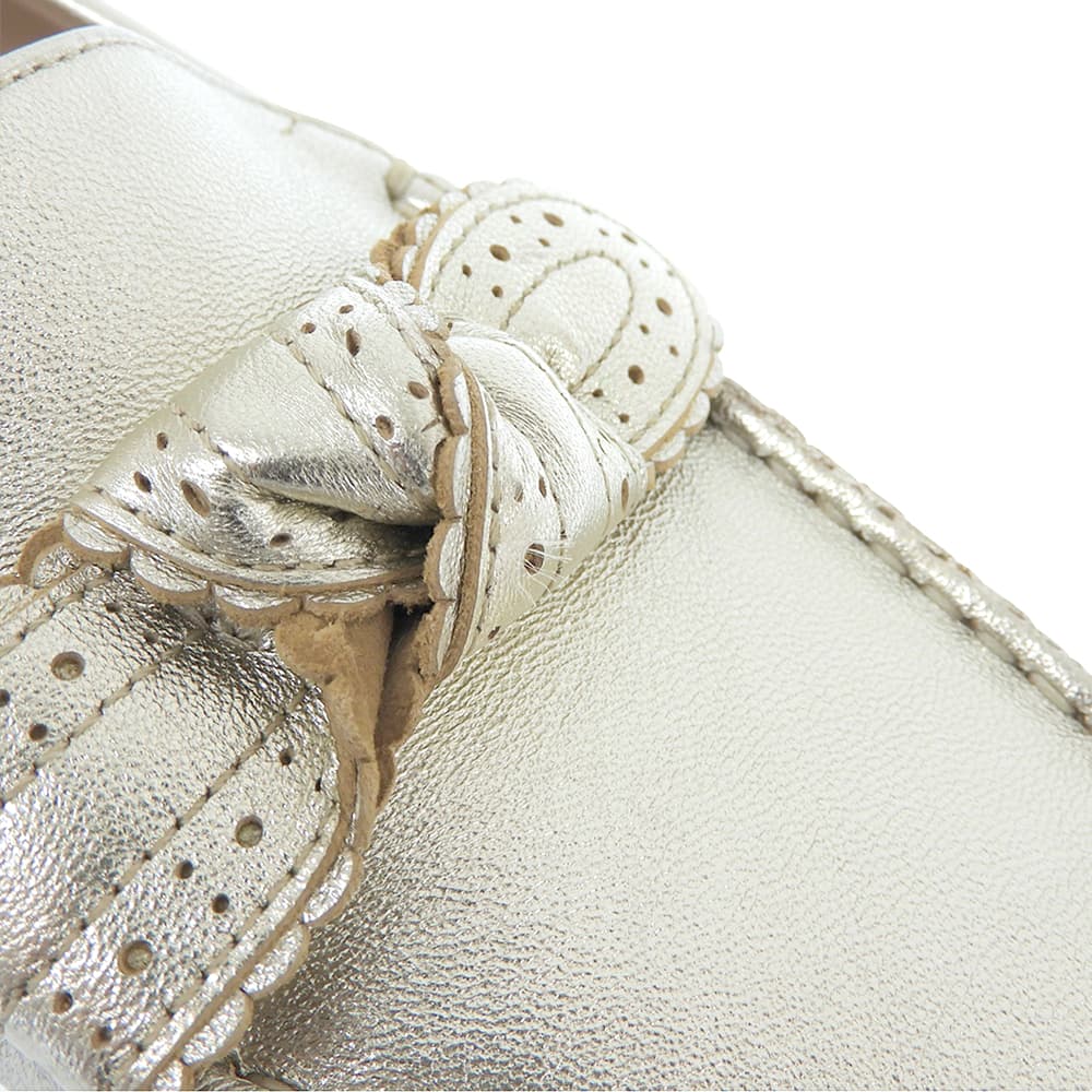 COLE HAAN コールハーン 新品同様 レザー ヨーク ボウ ローファー シューズ レディース ゴールド 7 W28013 シューズ