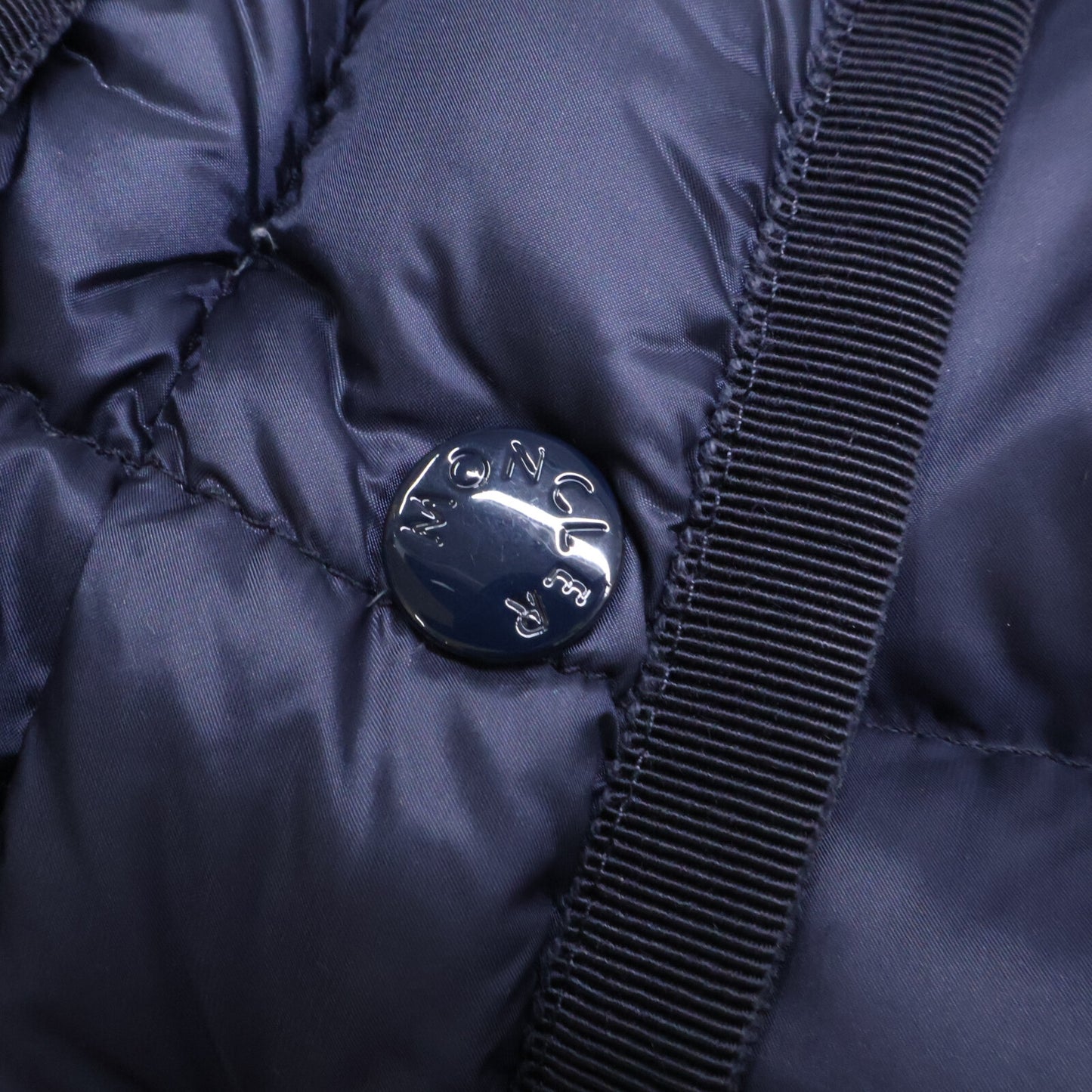 MONCLER モンクレール C20934930005 HERMINE エルミンヌ フード付ダウン コート