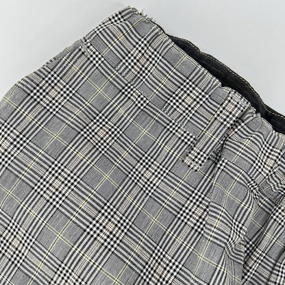 ボディソング BODYSONG Gray Checkered Camouflage-Pouch-Detailing Docking Slacks Pants Bottoms
