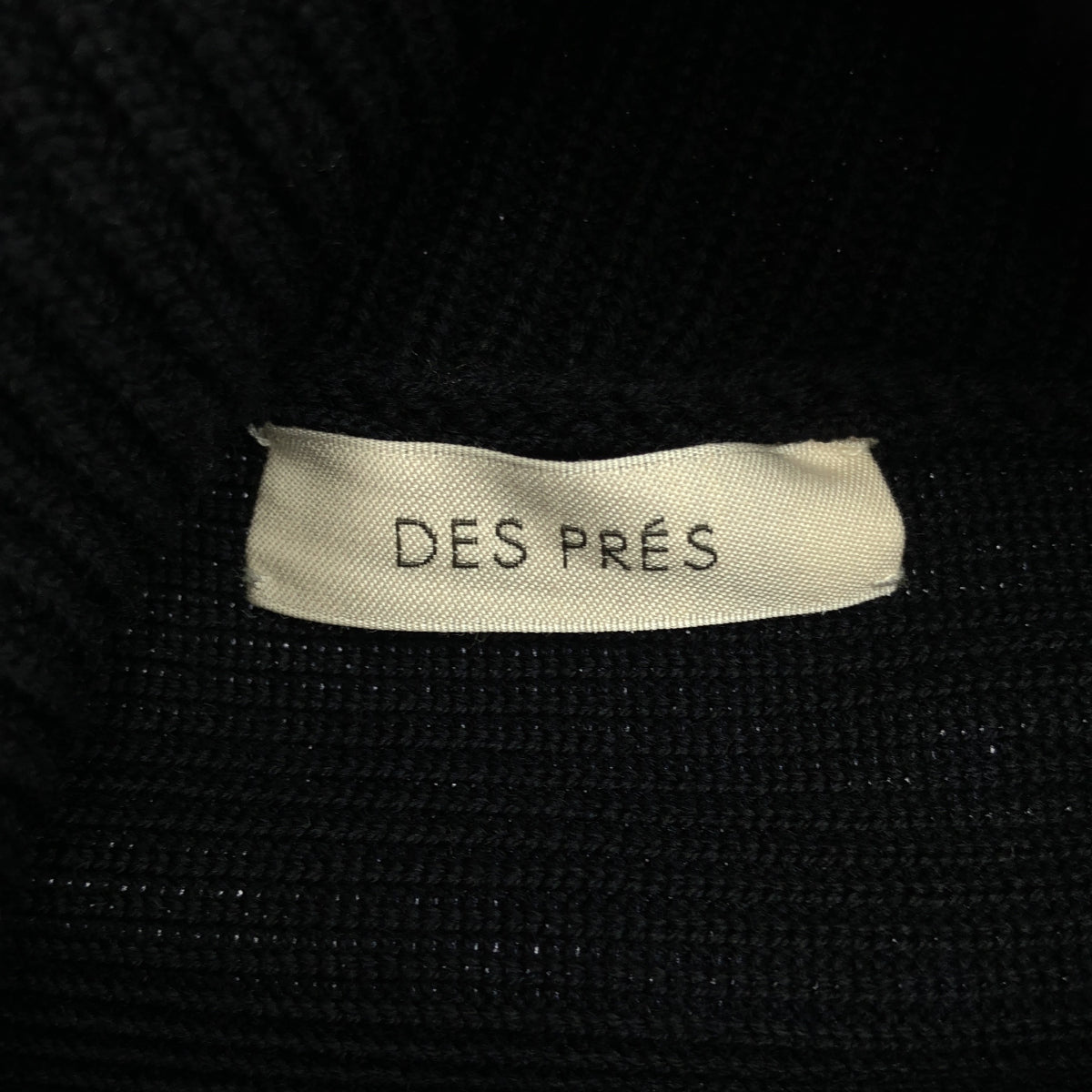 DES PRES デプレ 22-02-24-02005 ネイビー ウール混 ハイネック クロップドリブニットプルオーバー トップス