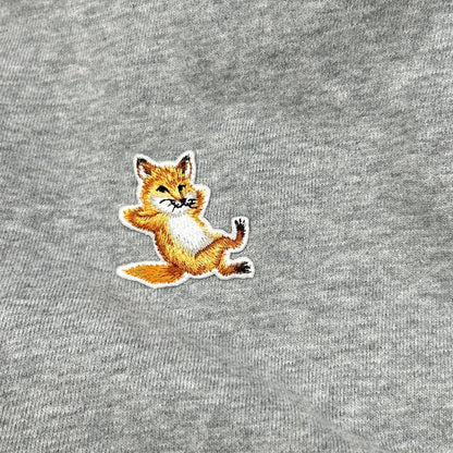 MAISON KITSUNE メゾンキツネ グレー コットン CHILLAX FOX ジップアップパーカー トップス