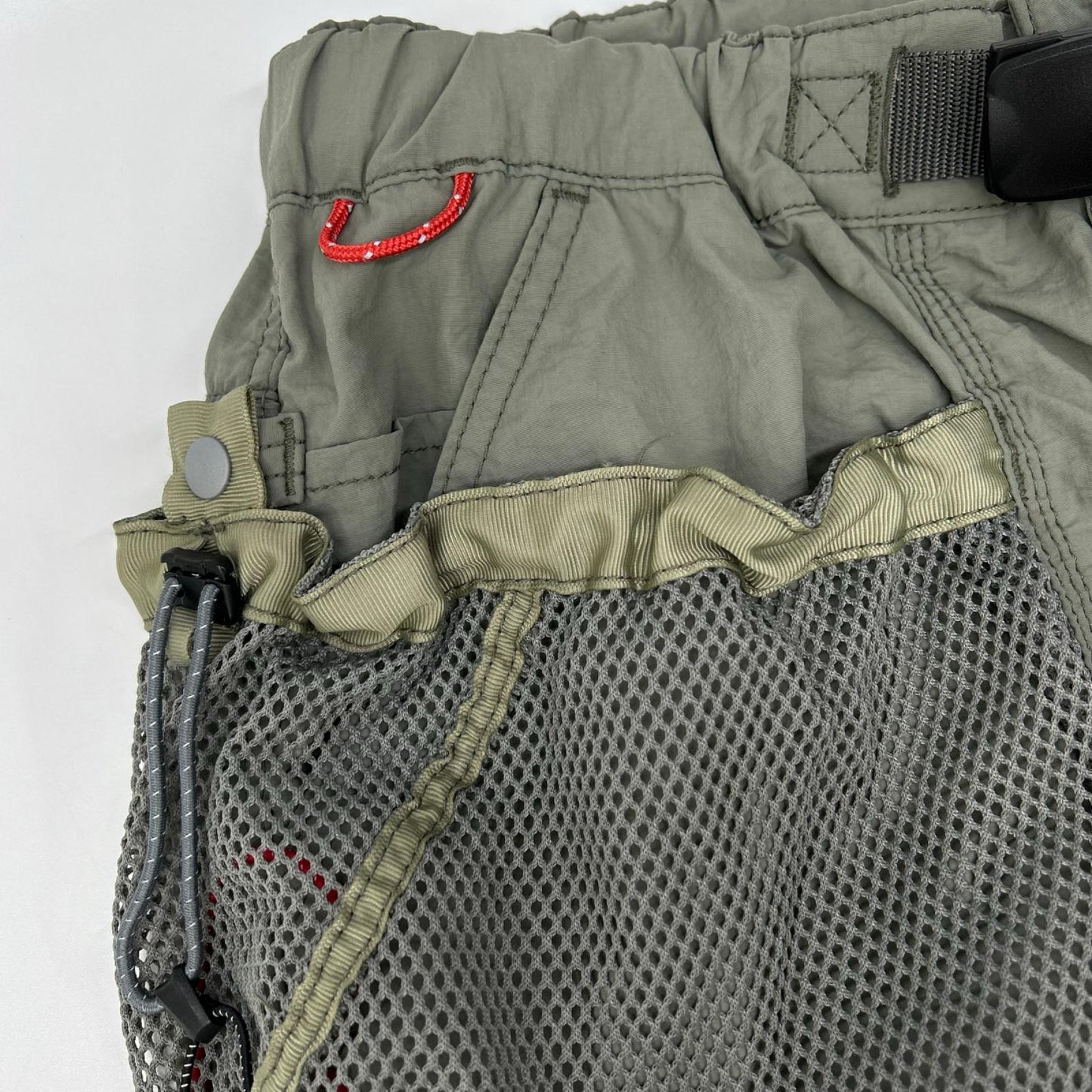 NANGA ナンガ 【×H.A.K.U】カーキ メッシュポケット BIKU TROUSERS ボトムス