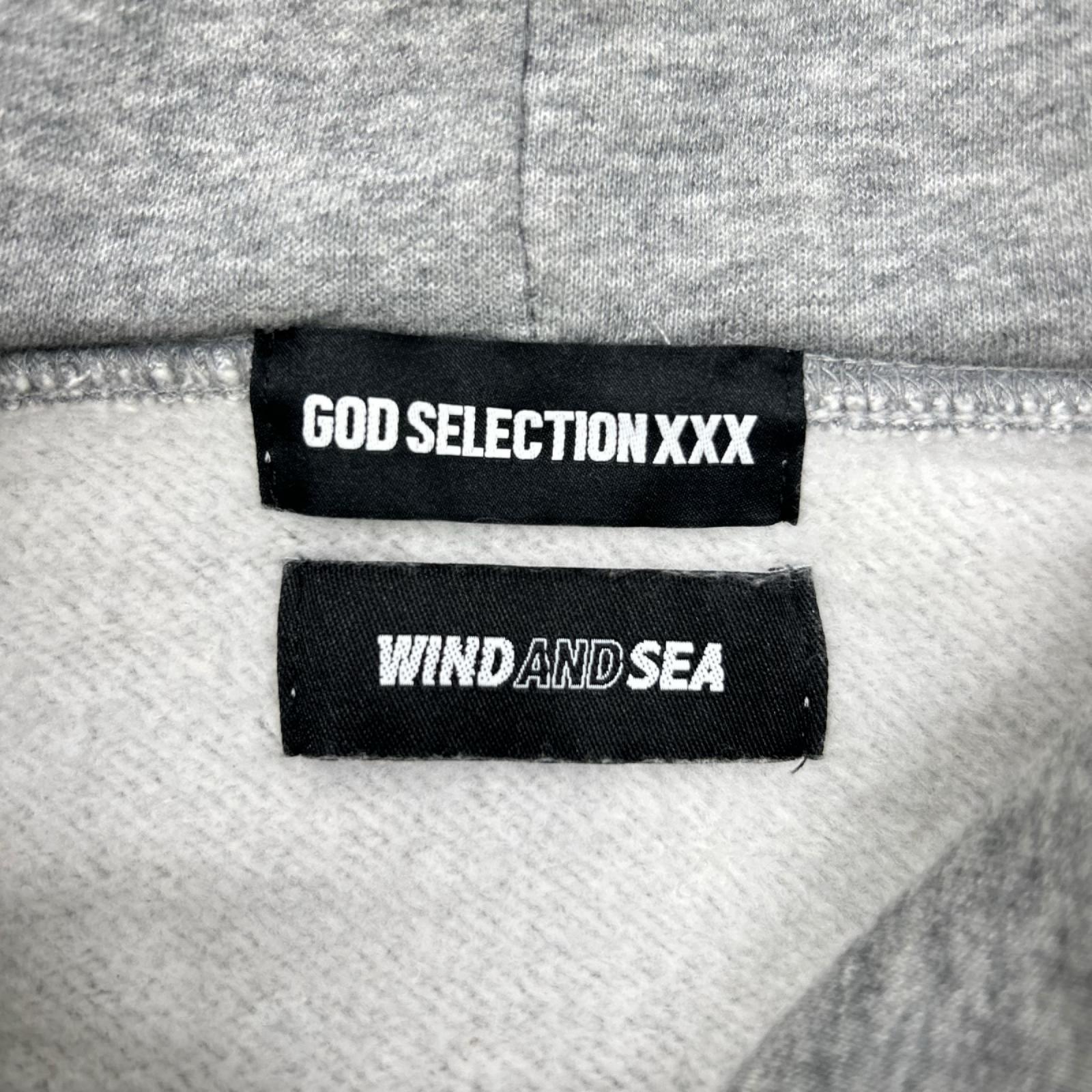 GOD SELECTION XXX ゴッドセレクショントリプルエックス 【×WIND AND SEA】グレー モザイクロゴ プルオーバーパーカー トップス
