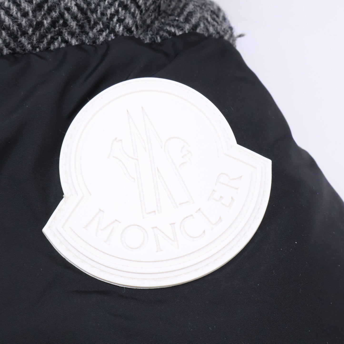 MONCLER モンクレール ROBERT ロバート ヘリンボーン切替 ファー付フーディダウンジャケット ジャケット