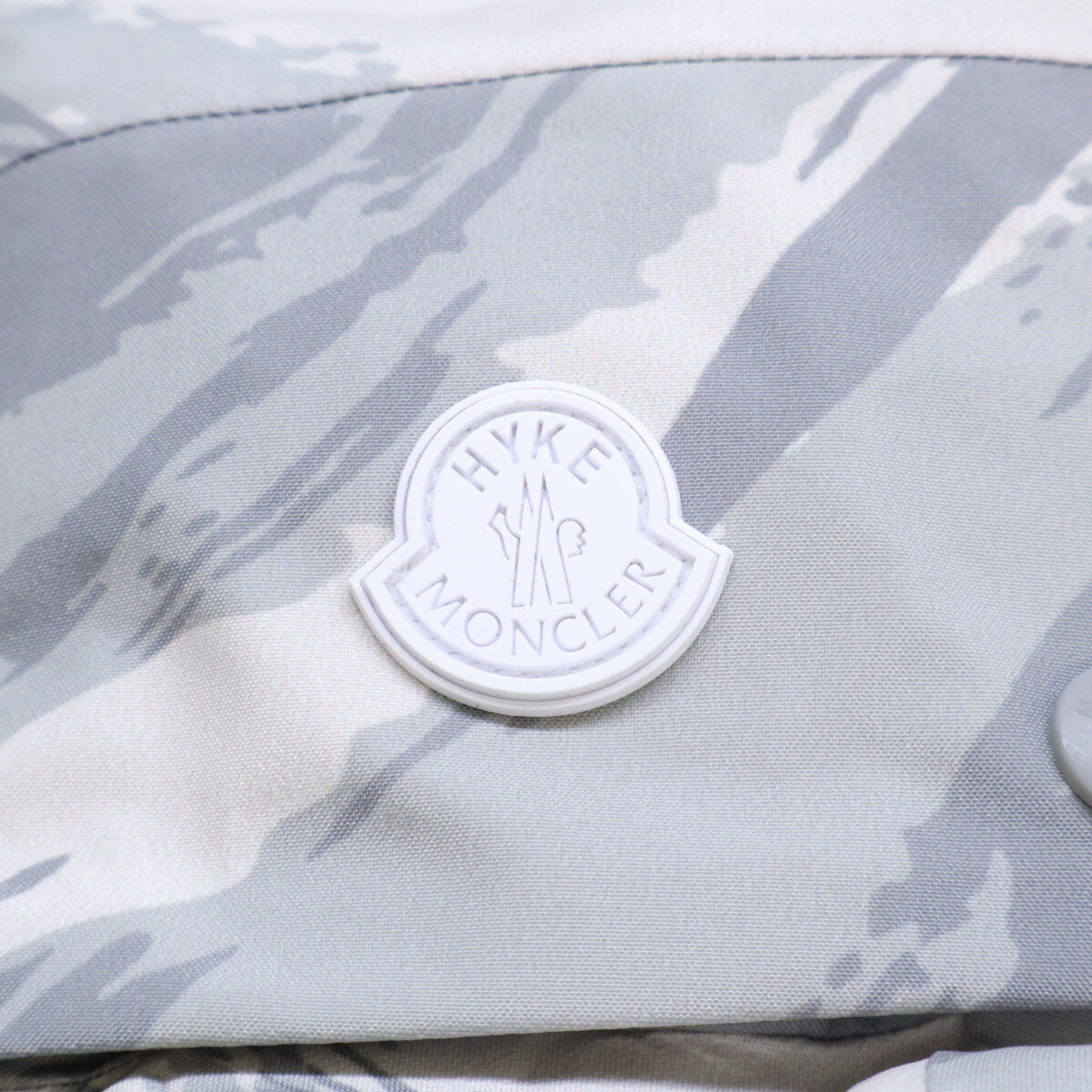 MONCLER モンクレール GENIUS 4 x HYKE【新品同様】VANIL ヴァニル GORE-TEX ブラッシュカモ ダウン ベスト