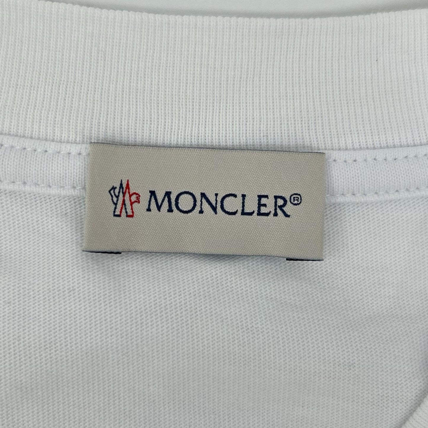MONCLER モンクレール 21年製 LS T-SHIRT ホワイト コットン ロゴシルエット クルーネック ロングスリーブカットソー トップス
