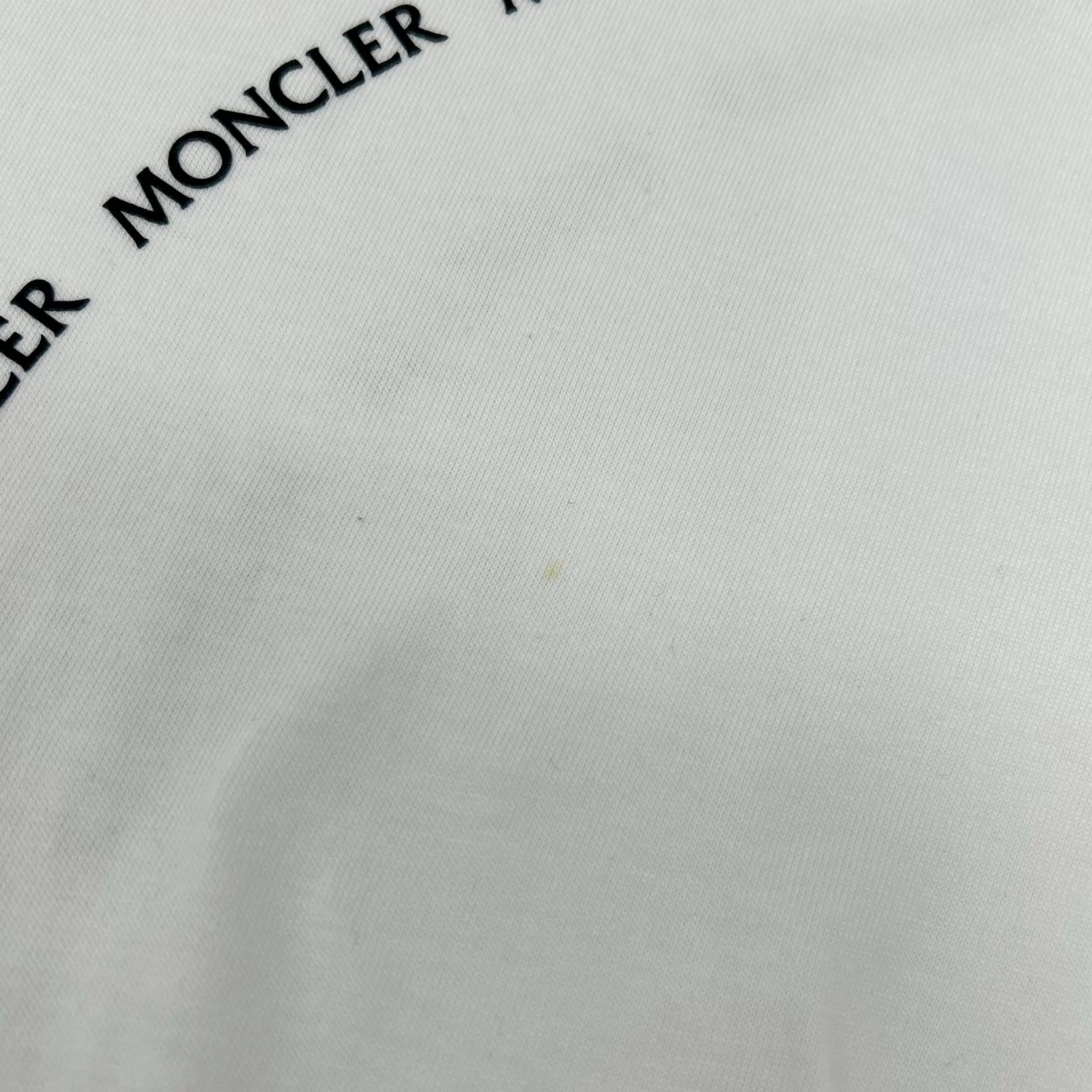 MONCLER モンクレール 21年製 LS T-SHIRT ホワイト コットン ロゴシルエット クルーネック ロングスリーブカットソー トップス