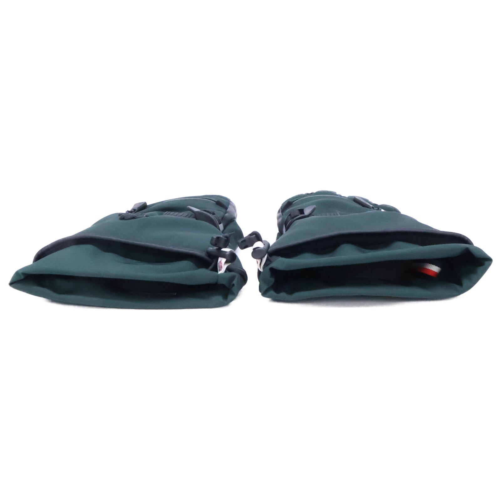 MONCLER モンクレール 【即決/国内正規】23AW I20973A00002 53066 GLOVES GORE-TEX アジャスターベルト グローブ