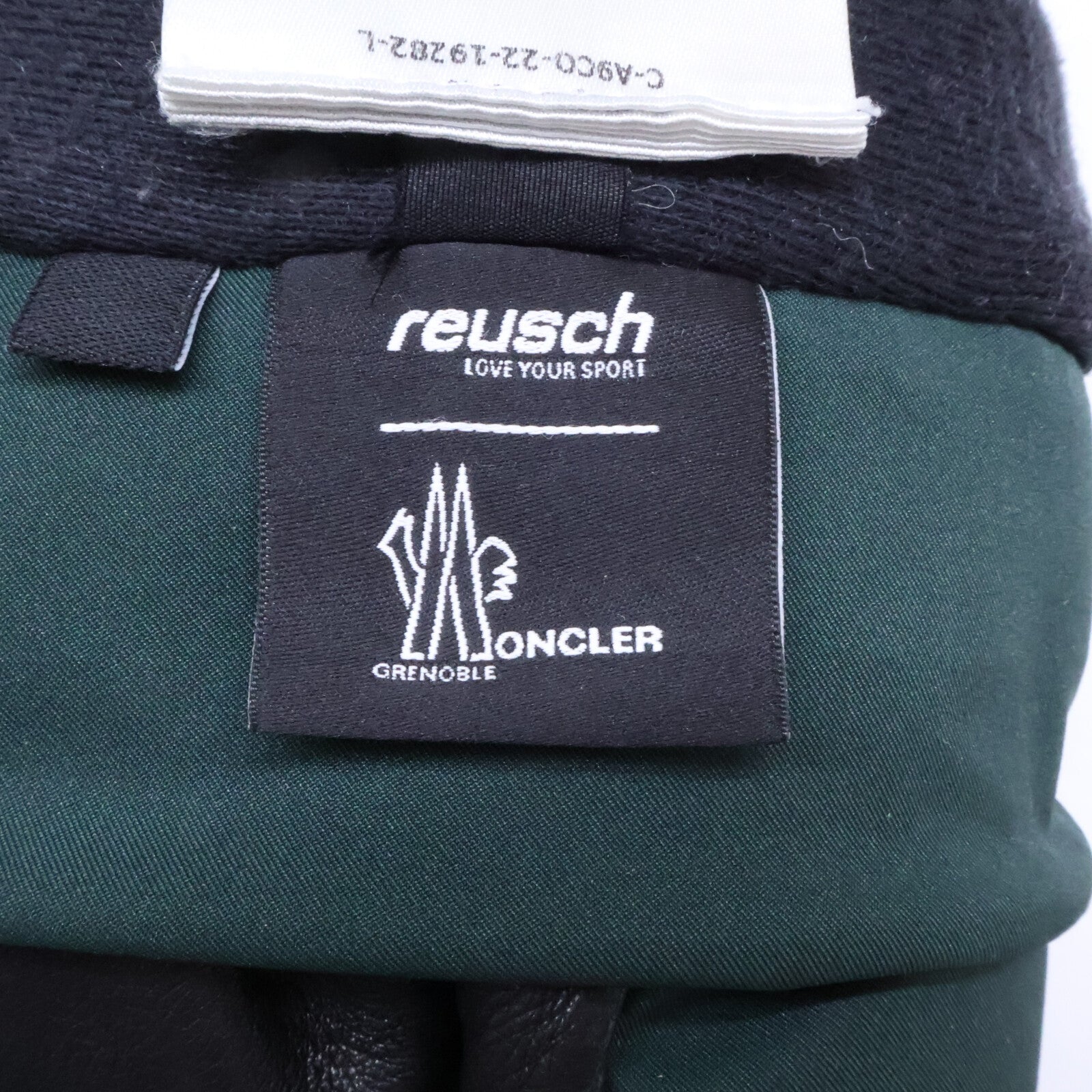 MONCLER モンクレール 【即決/国内正規】23AW I20973A00002 53066 GLOVES GORE-TEX アジャスターベルト グローブ