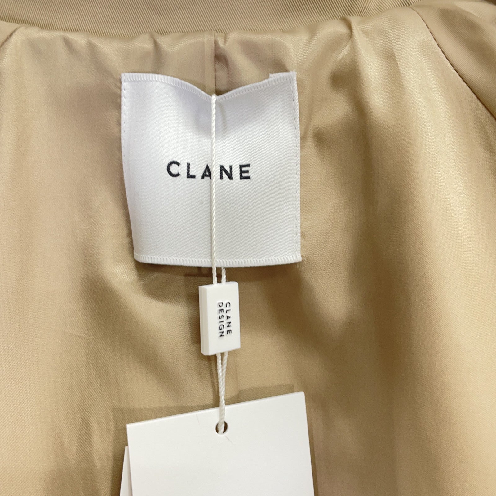 CLANE クラネ 25SS 18103-0422 ベージュ オーバー ショート トレンチコート コート