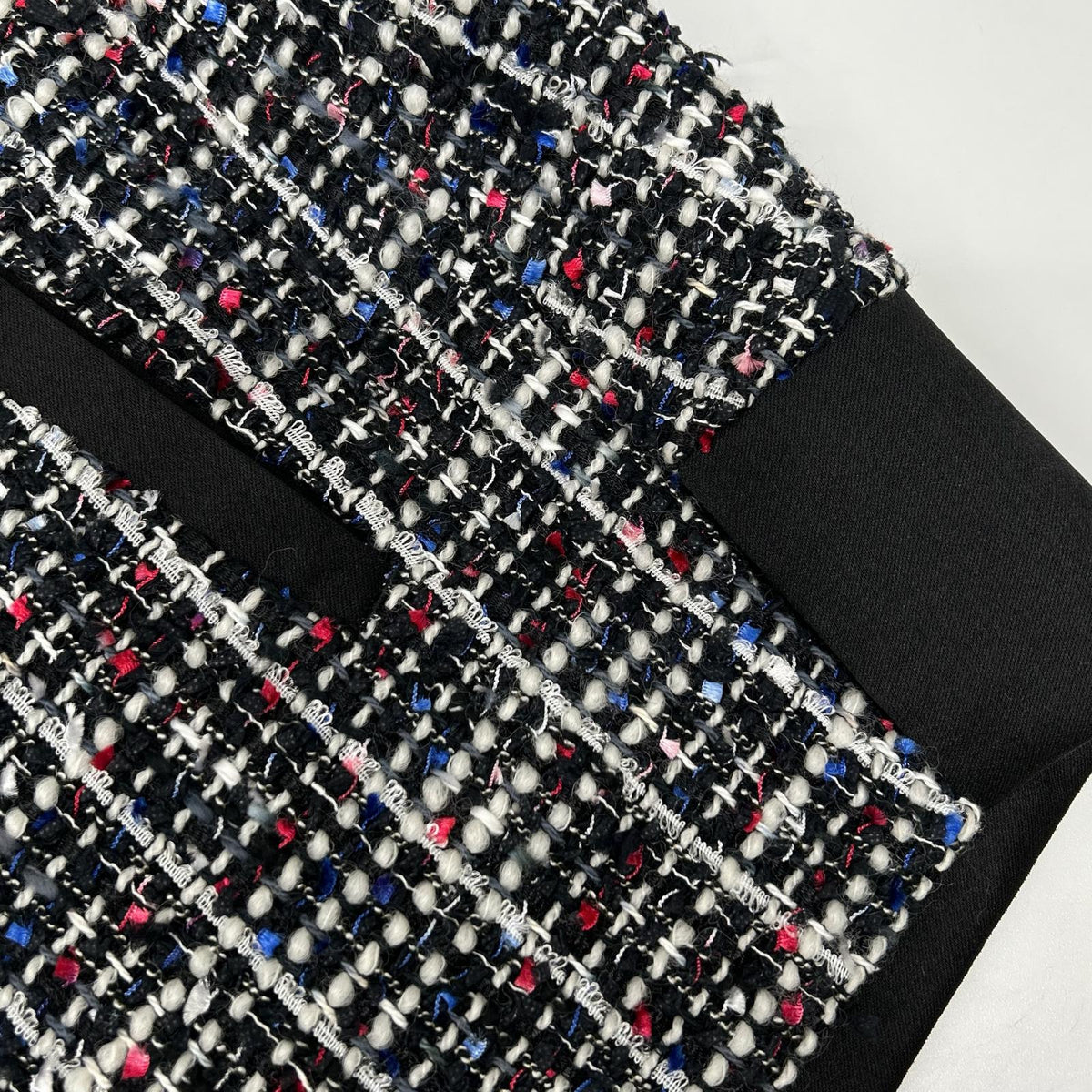 ADORE 531-5250812 25AW Multicolor 20th-anniversary tricolor tweed jacket Jacket